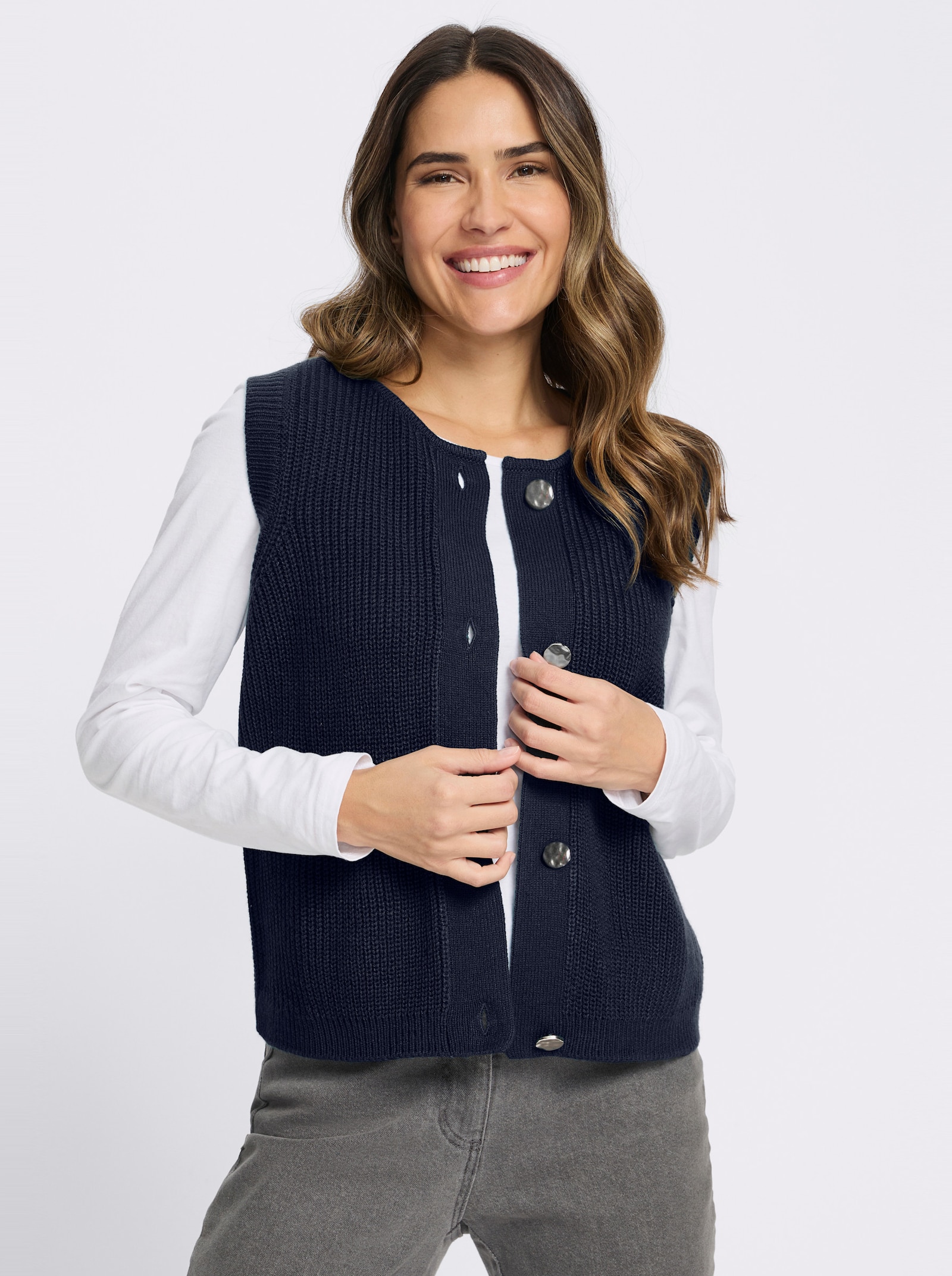 Strickweste in verkürzter Form - marine