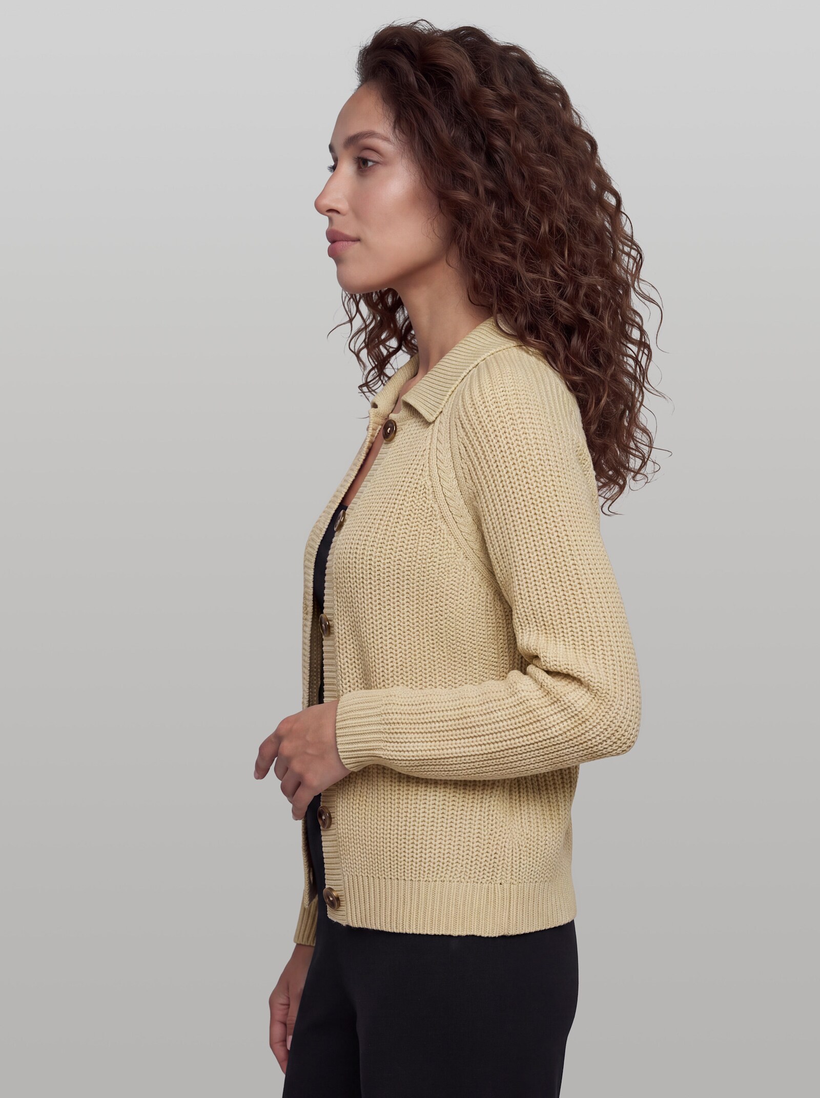 heine Strickjacke mit Polokragen - sand