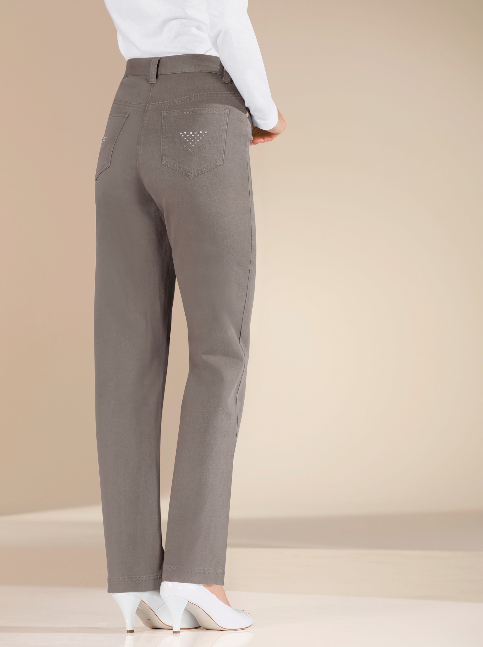 Stretch-Jeans mit Glitzersteinchen hinten - taupe