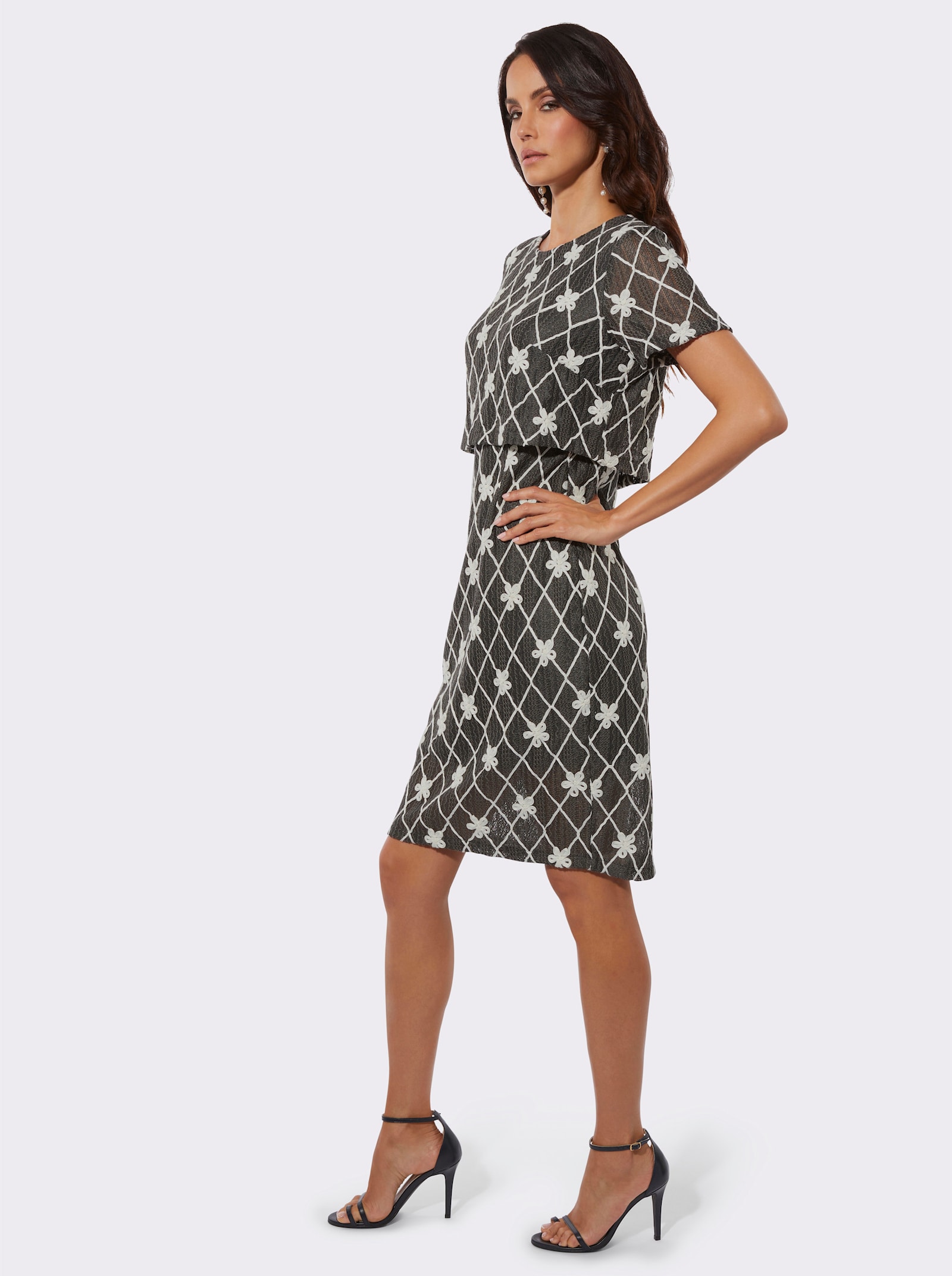 Etuikleid mit rückwärtigem Reißverschluss - graphit-champagner