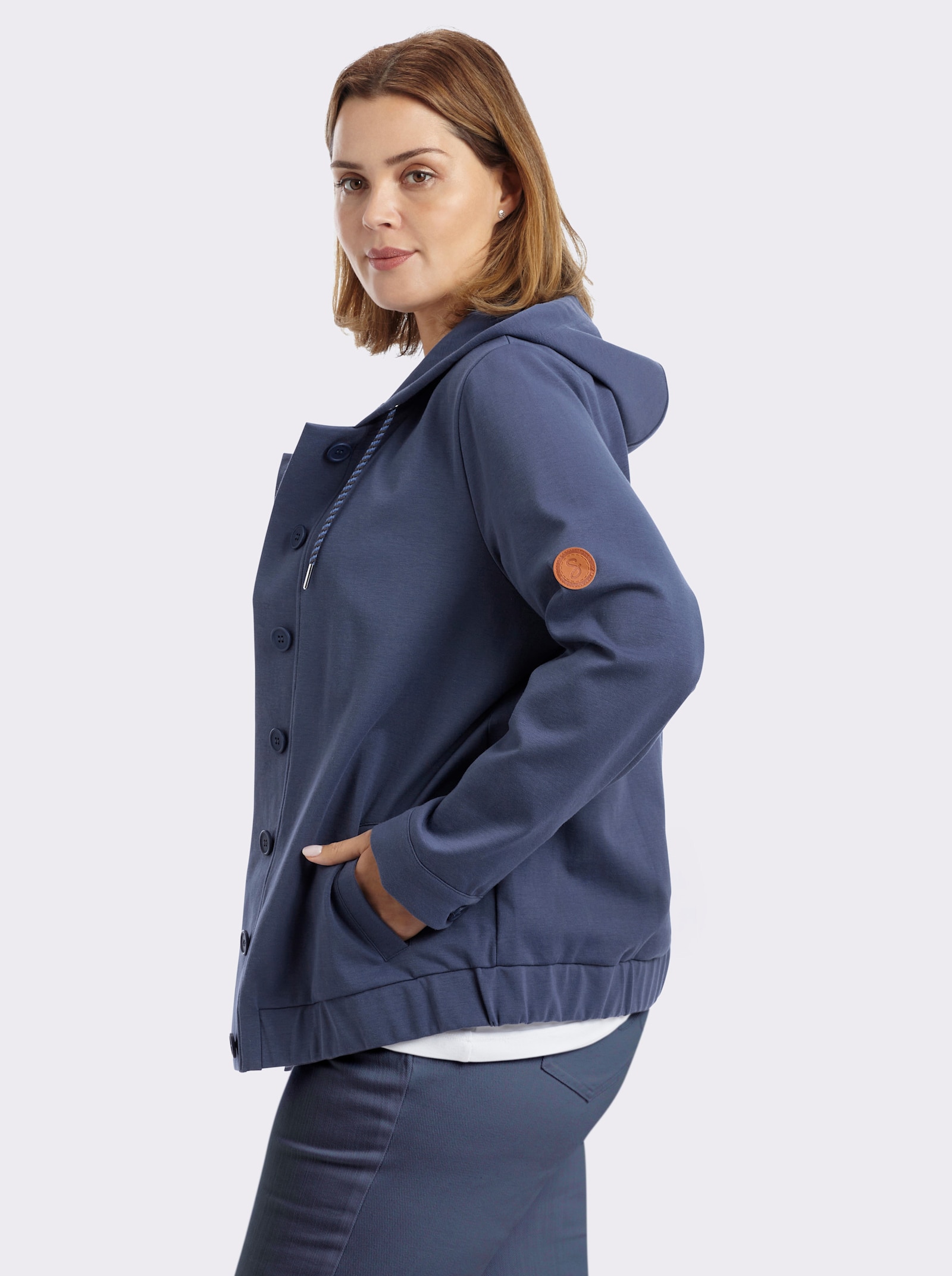 sheego Shirtjacke mit Kapuze - rauchblau
