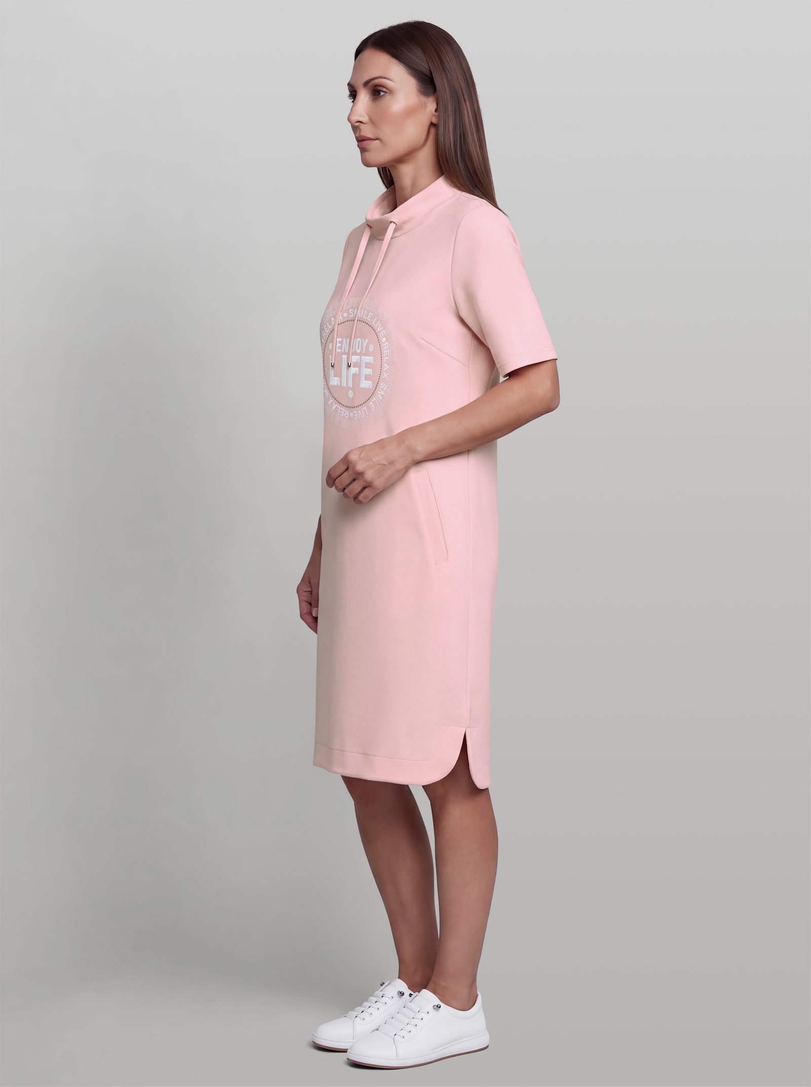 heine Freizeitkleid mit Stickerei - hellrosé-weiß