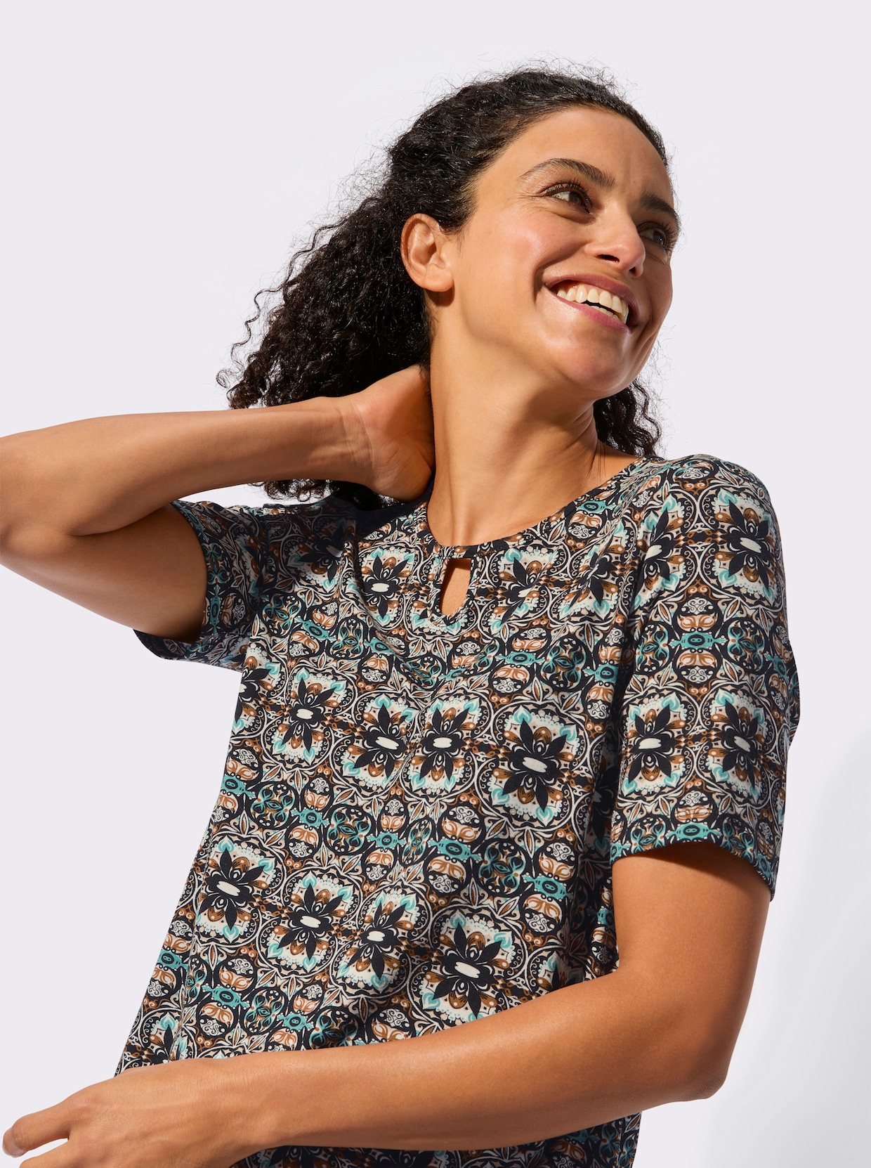 Kurzarmshirt - schwarz-cognac-bedruckt