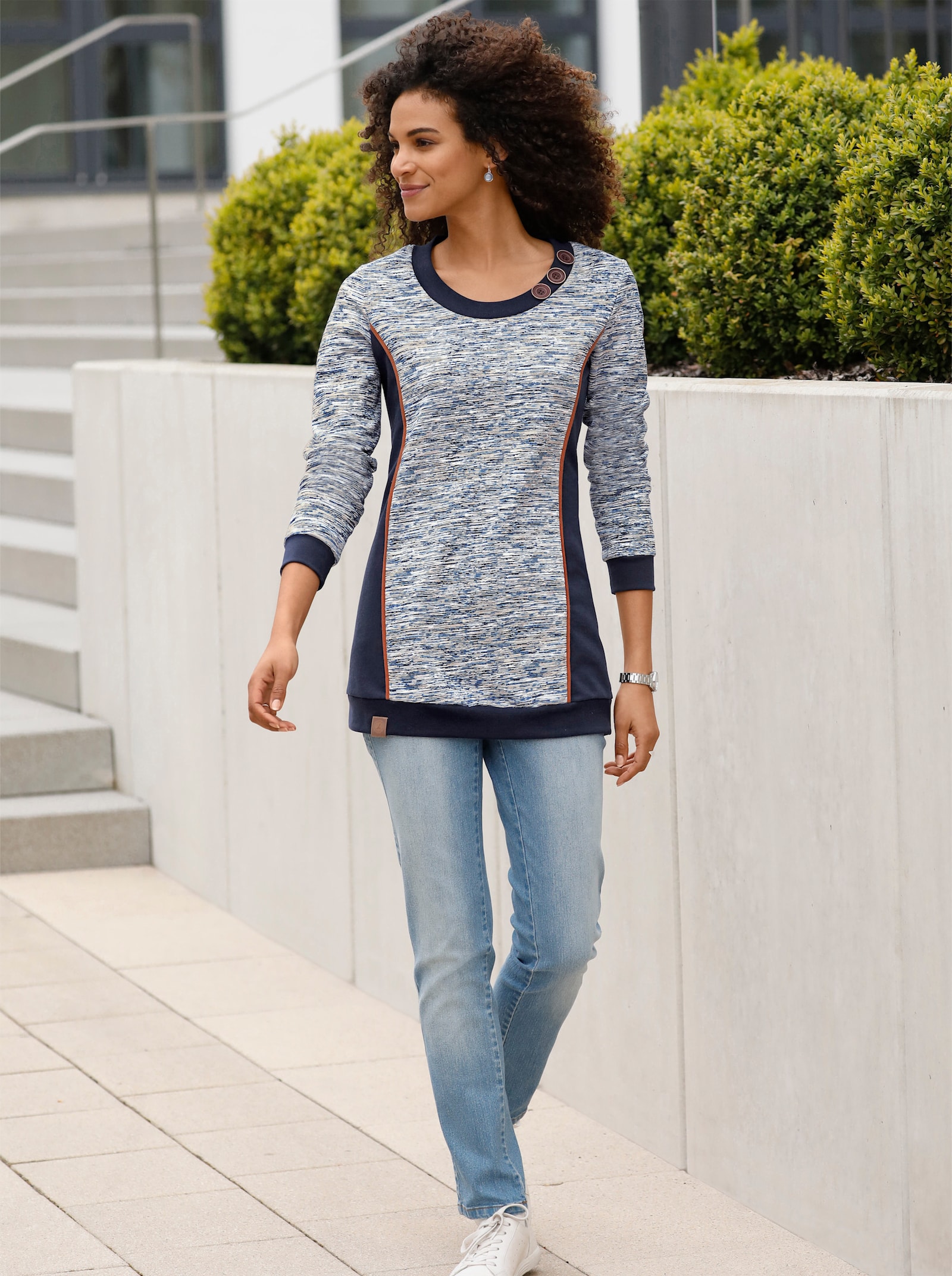 Sweatshirt in Longform - marine-weiß-meliert