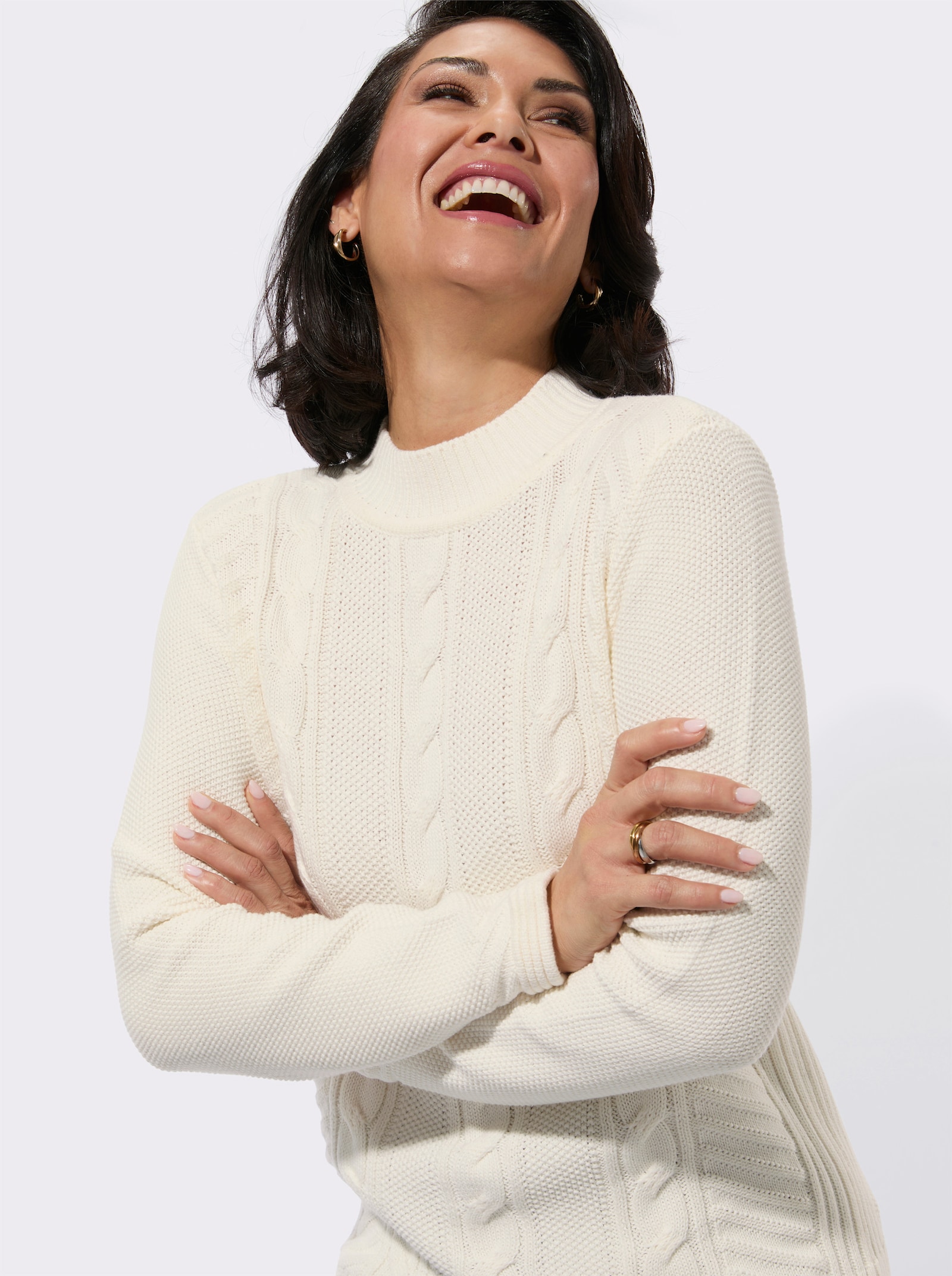 Stehkragenpullover mit Zopfmuster - ecru