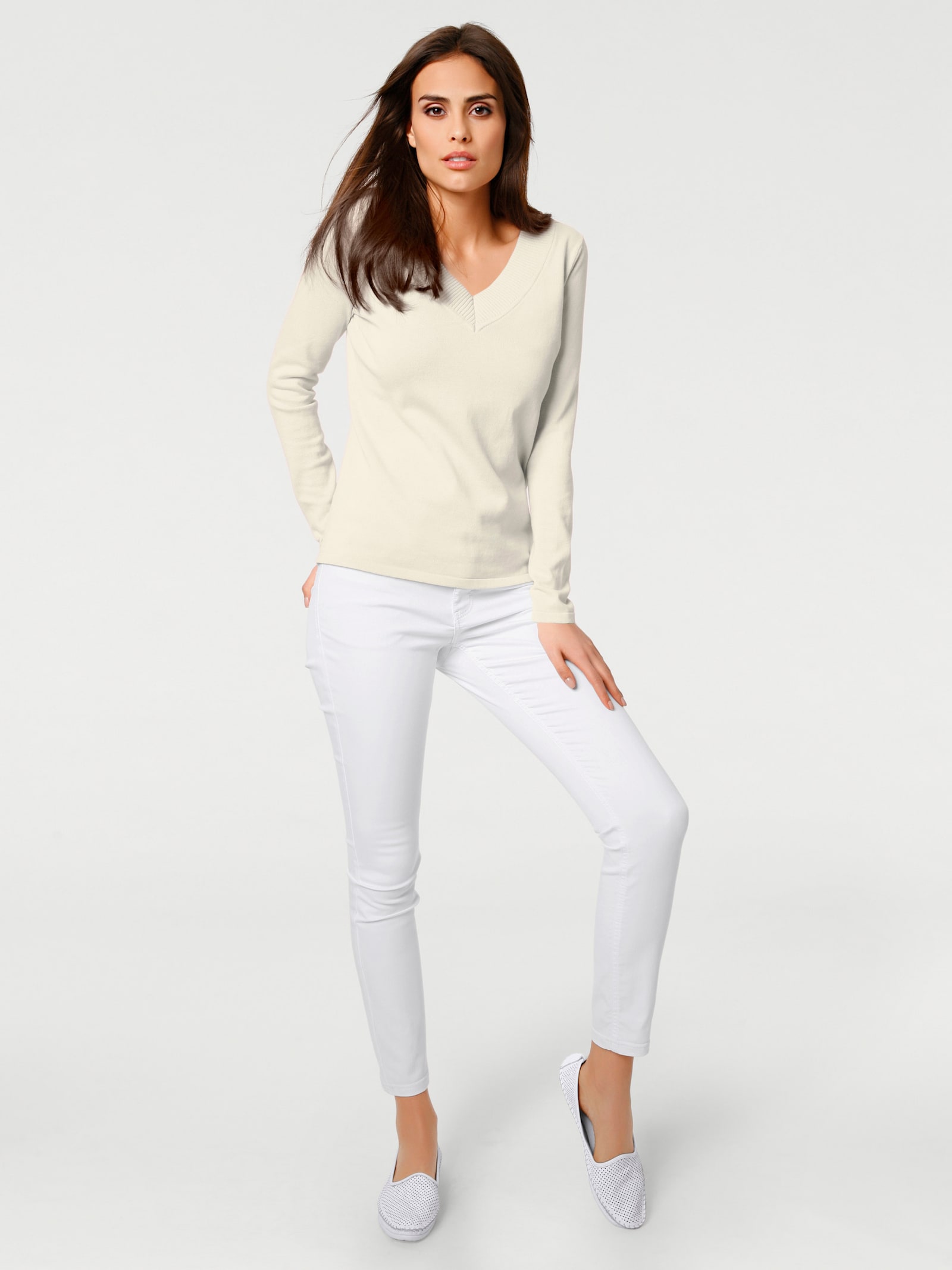 heine V-Ausschnitt-Pullover aus reiner Baumwolle - offwhite