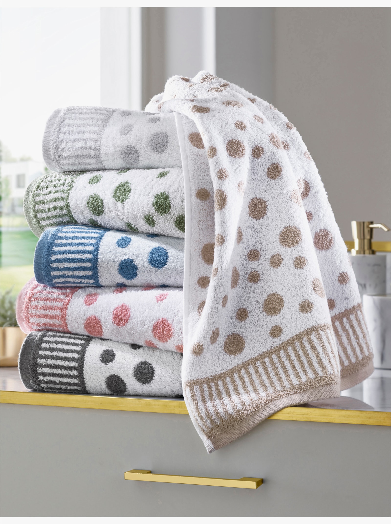 Ross Handdoek - wit/sesam gedessineerd