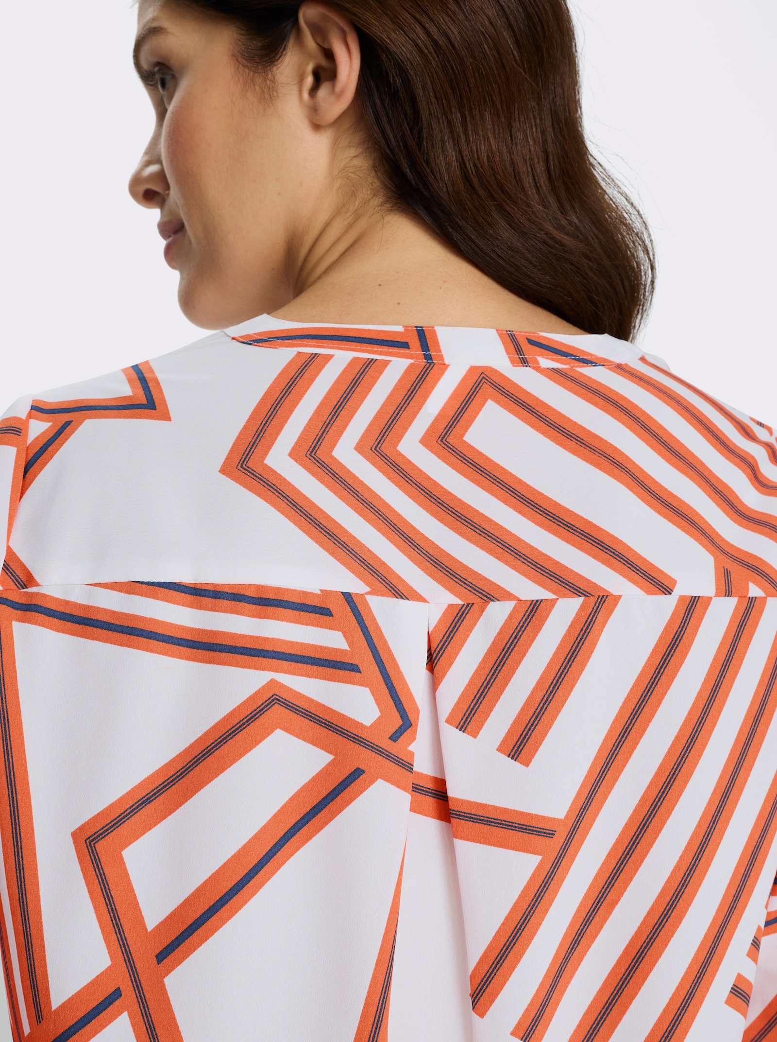 Schlupf-Bluse mit grafischem Druck - weiß-orange-bedruckt