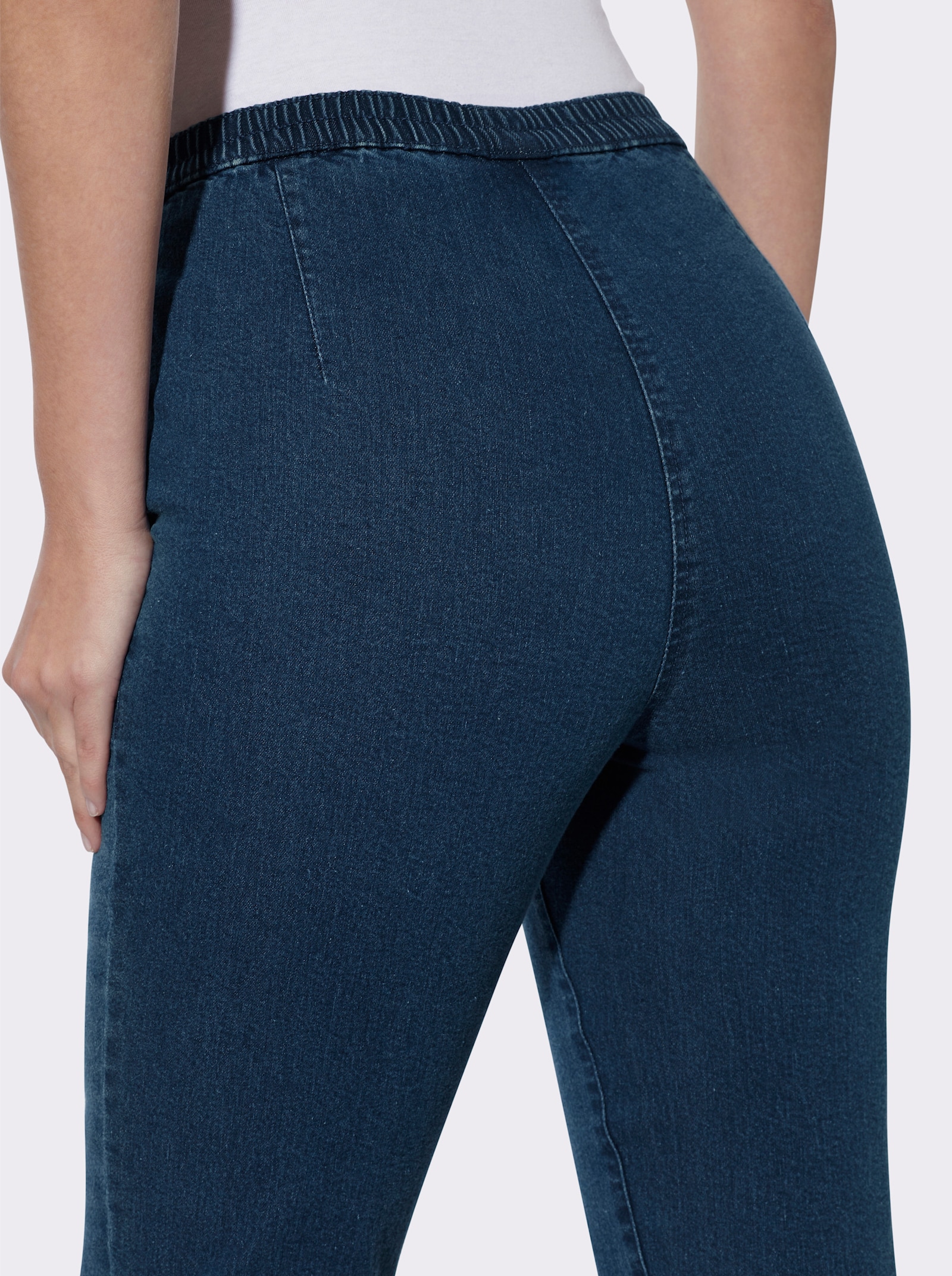 Schlupfjeans mit schrägen Taschen - blue-stone-washed