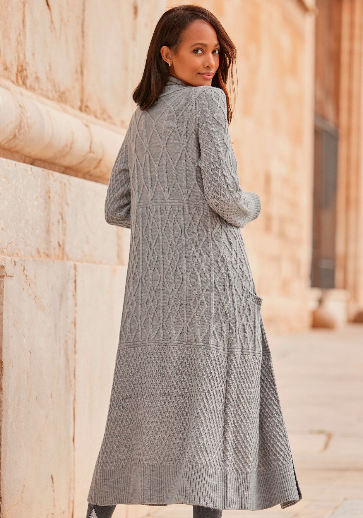 LASCANA Longstrickjacke - grau-meliert
