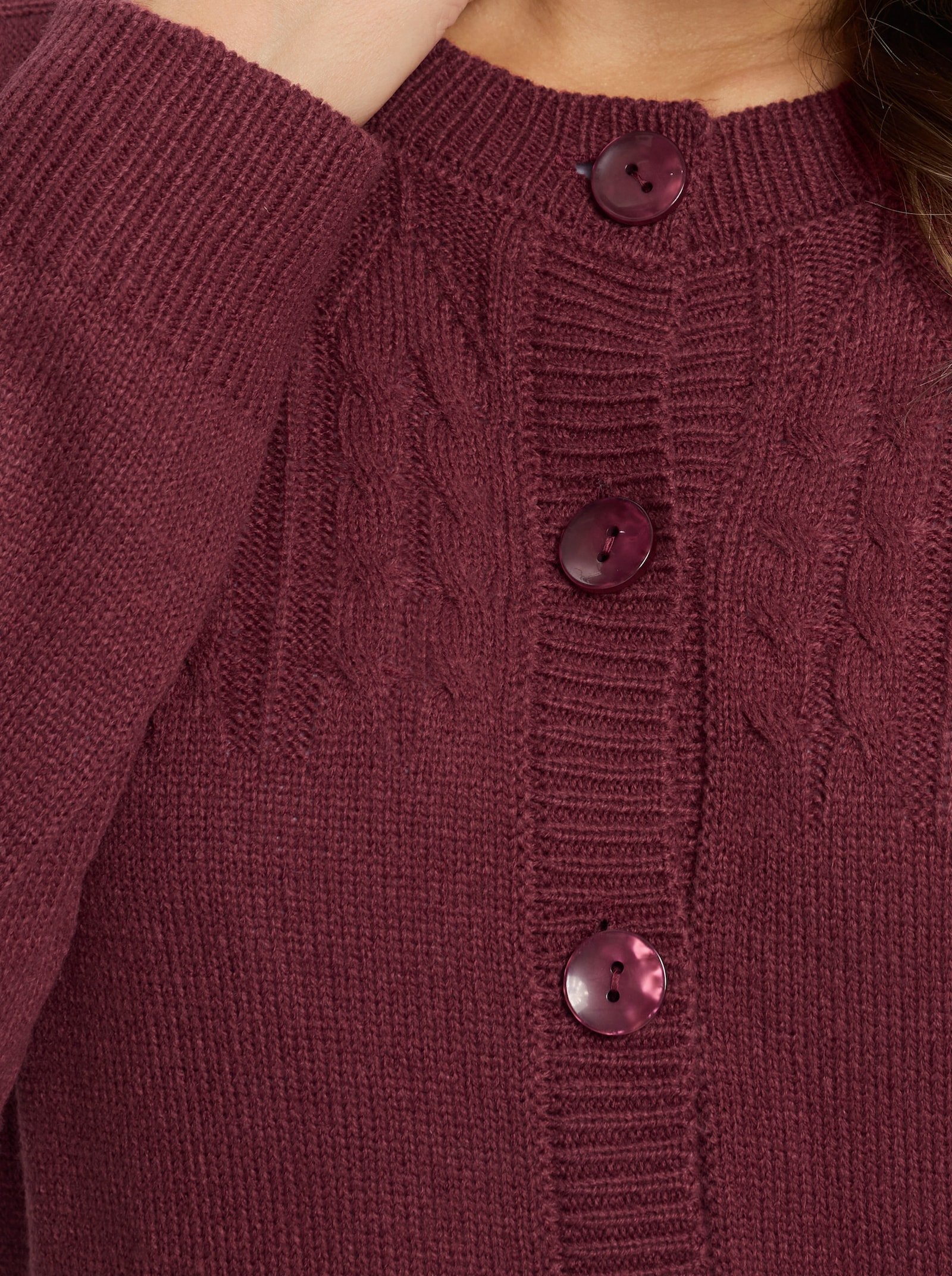 Strickjacke mit Zopfmuster - bordeaux