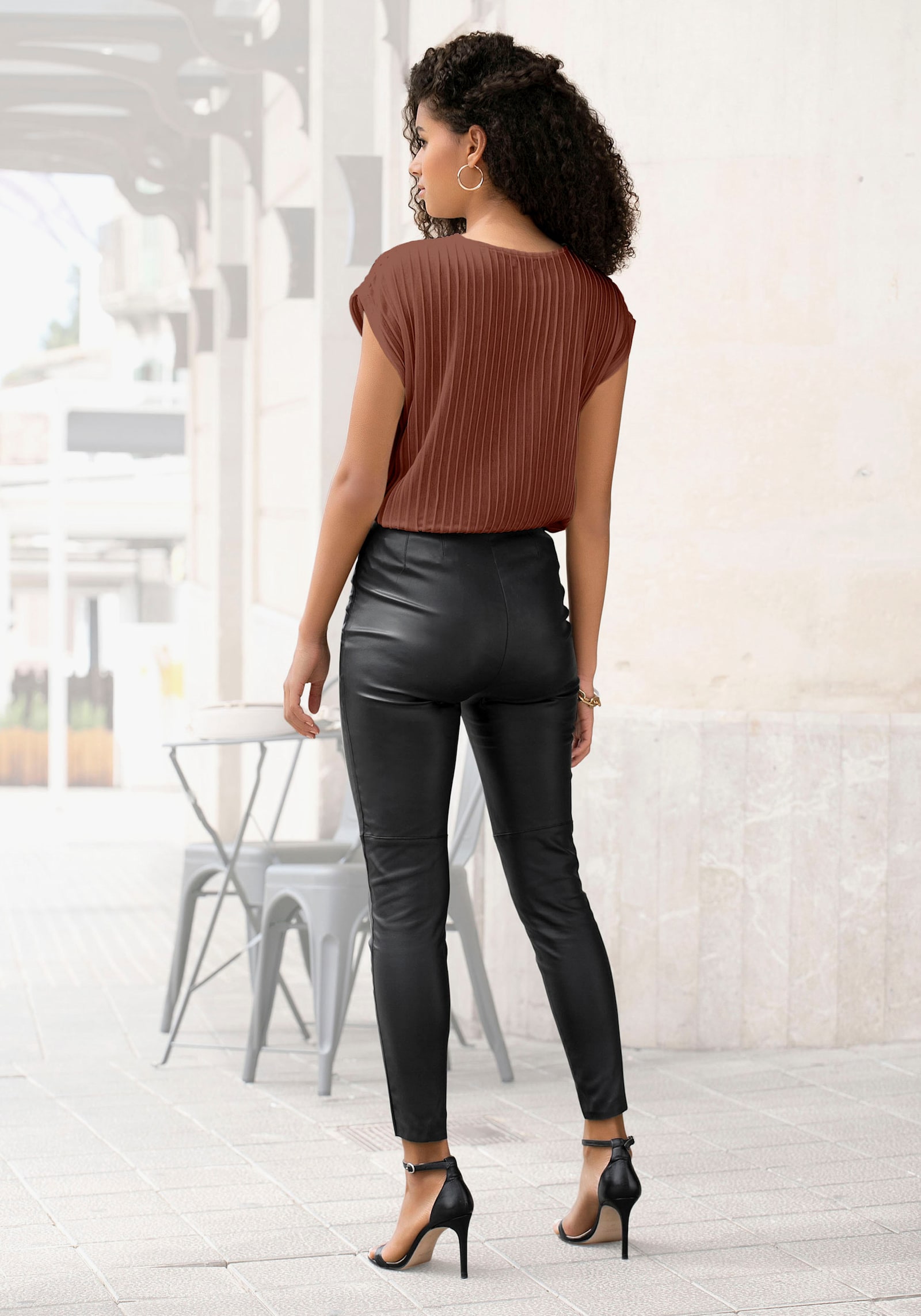 LASCANA T-shirt - cuivré