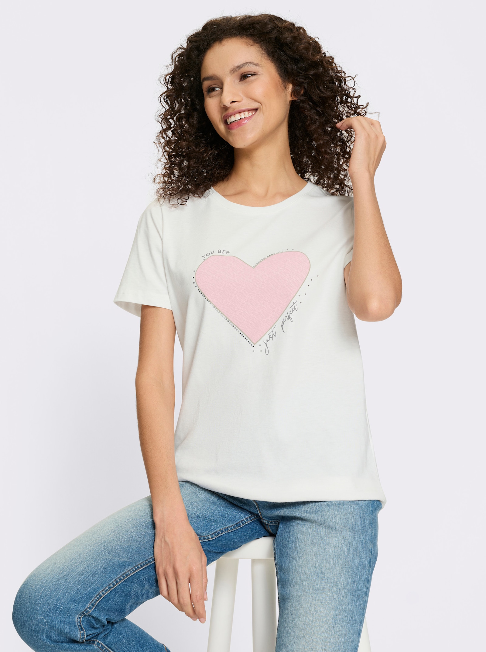 heine T-Shirt mit Herz-Motiv - hellrosé