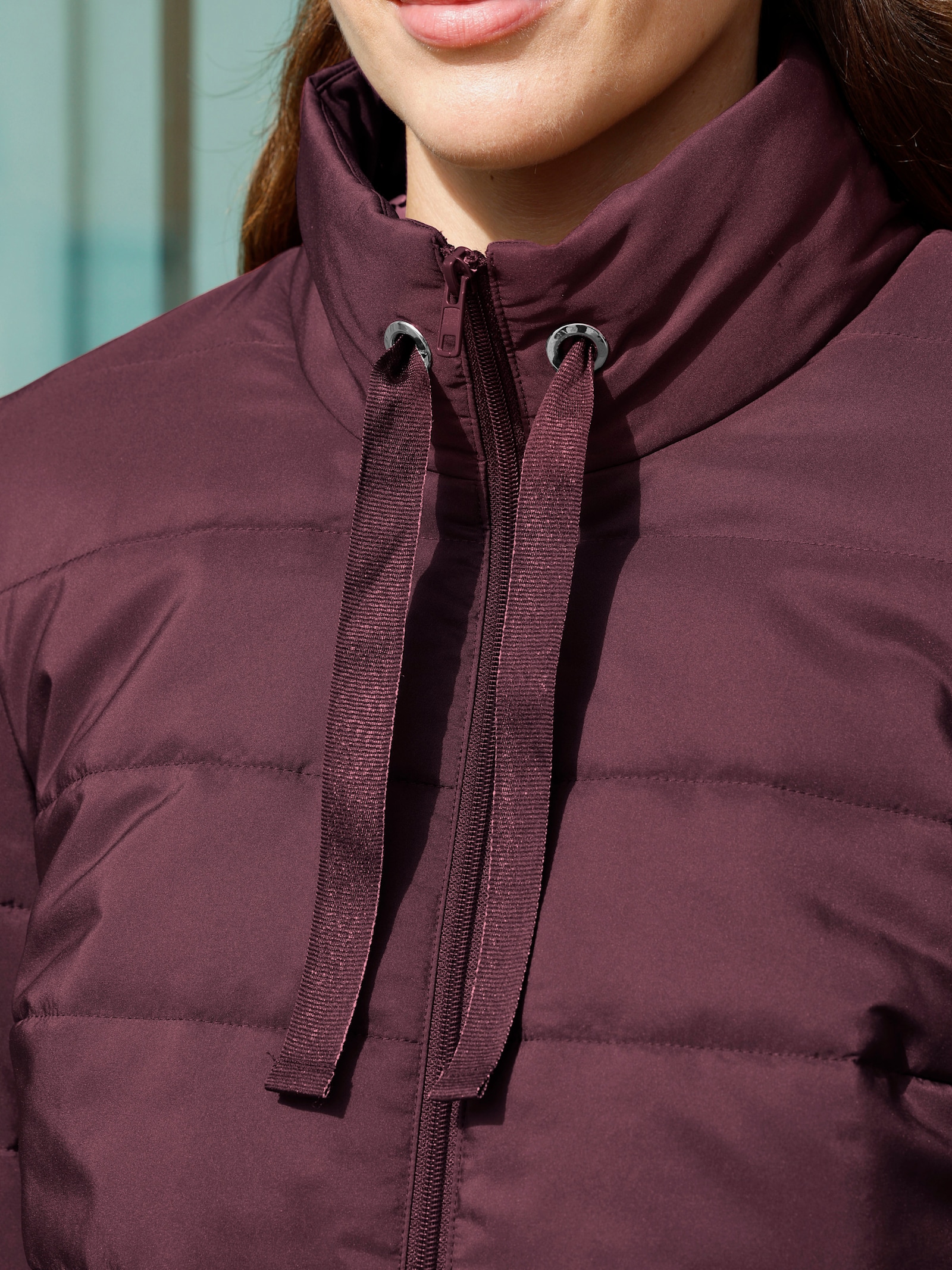 Steppjacke in kastiger Form - burgund