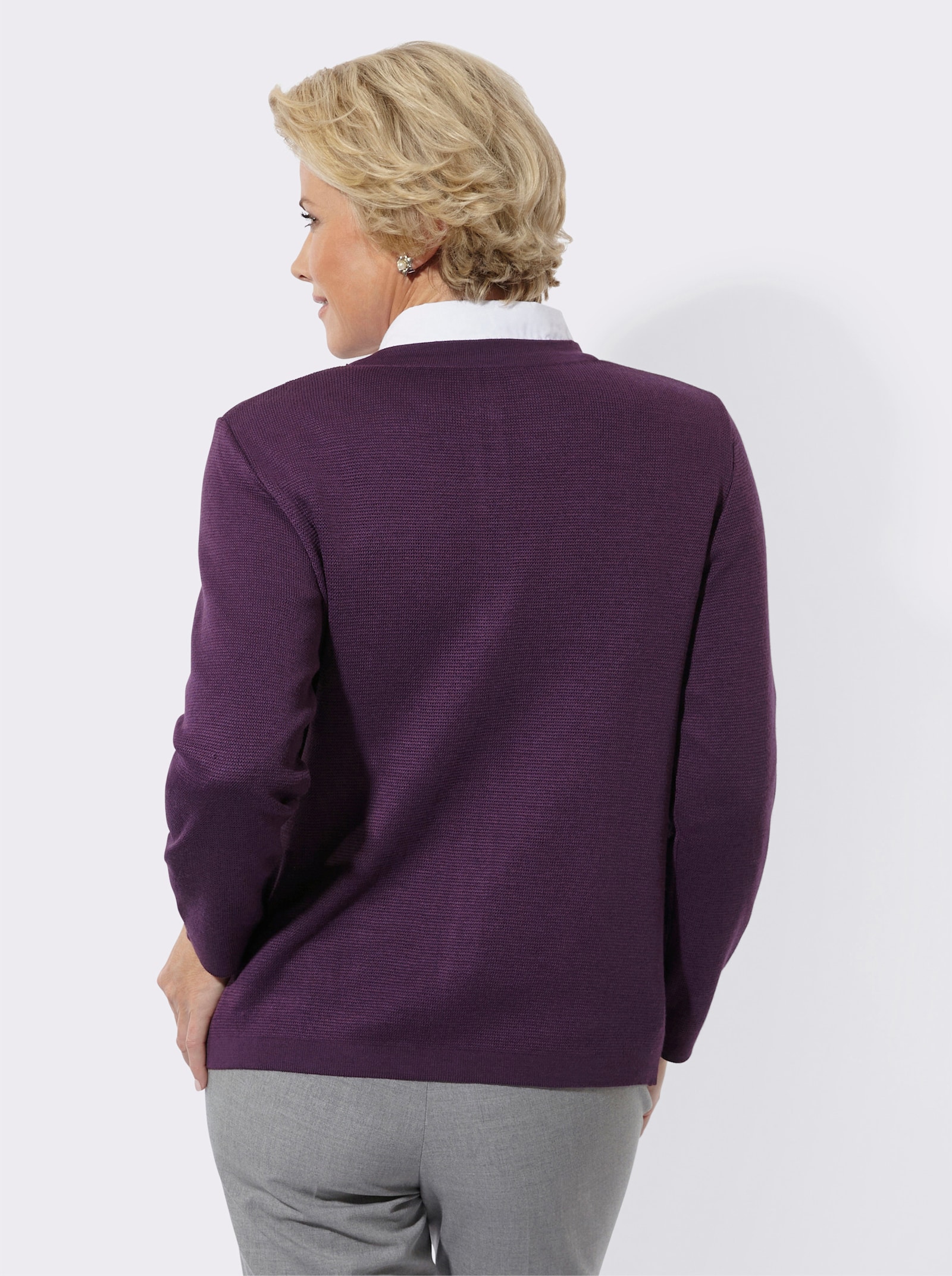 Strickjacke mit Schmuckknöpfen - traube