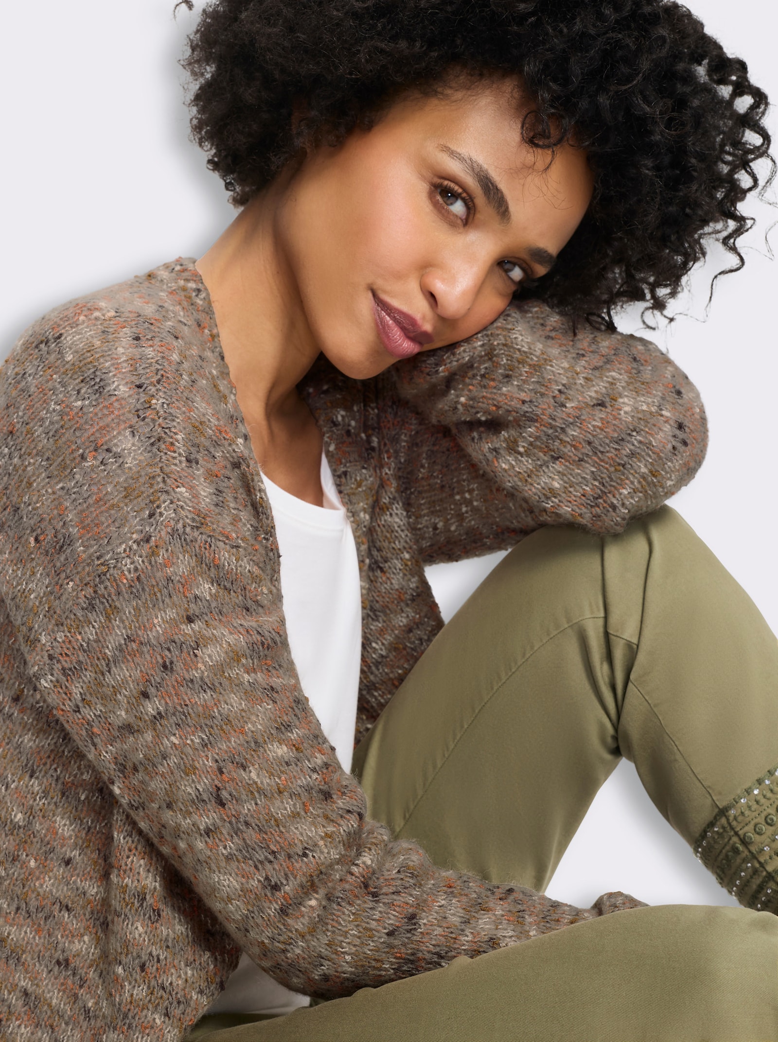 heine Strickjacke aus Bouclé-Garn - taupe-papaya-meliert