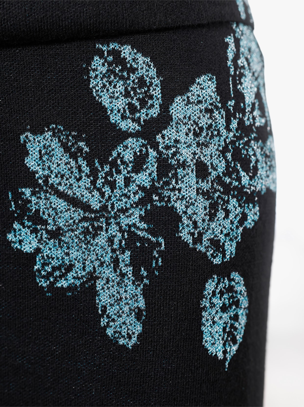 Tricot rok - zwart/turquoise gedessineerd