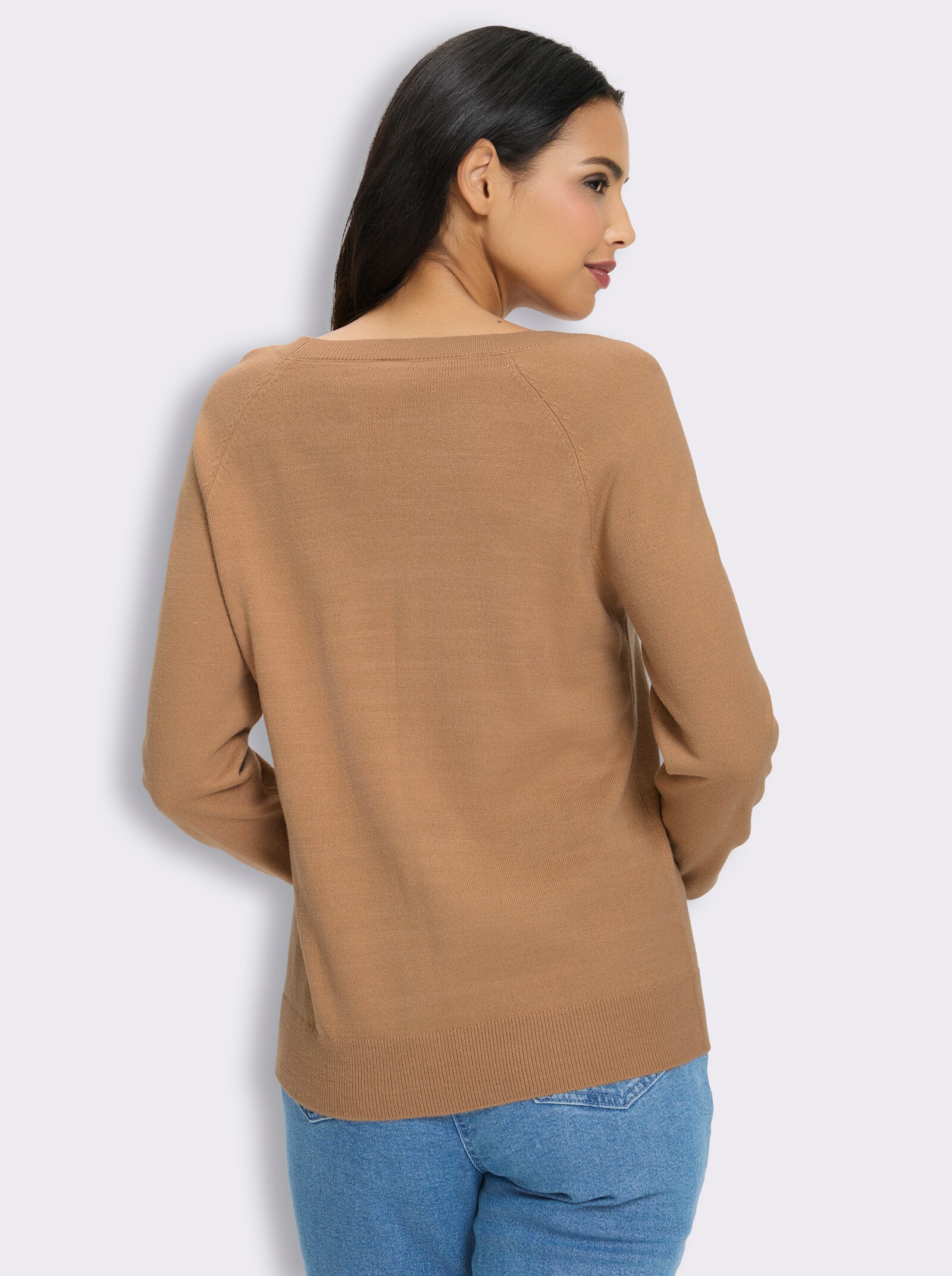 Langarm-Pullover mit Zierknöpfen - camel
