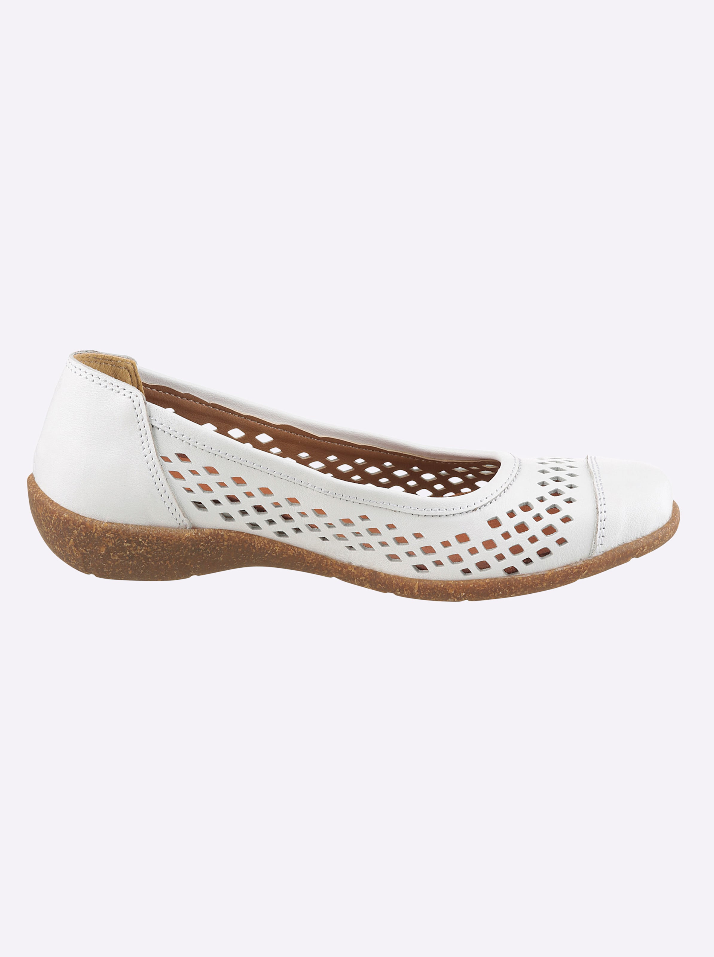 Thumbnail - Ballerina