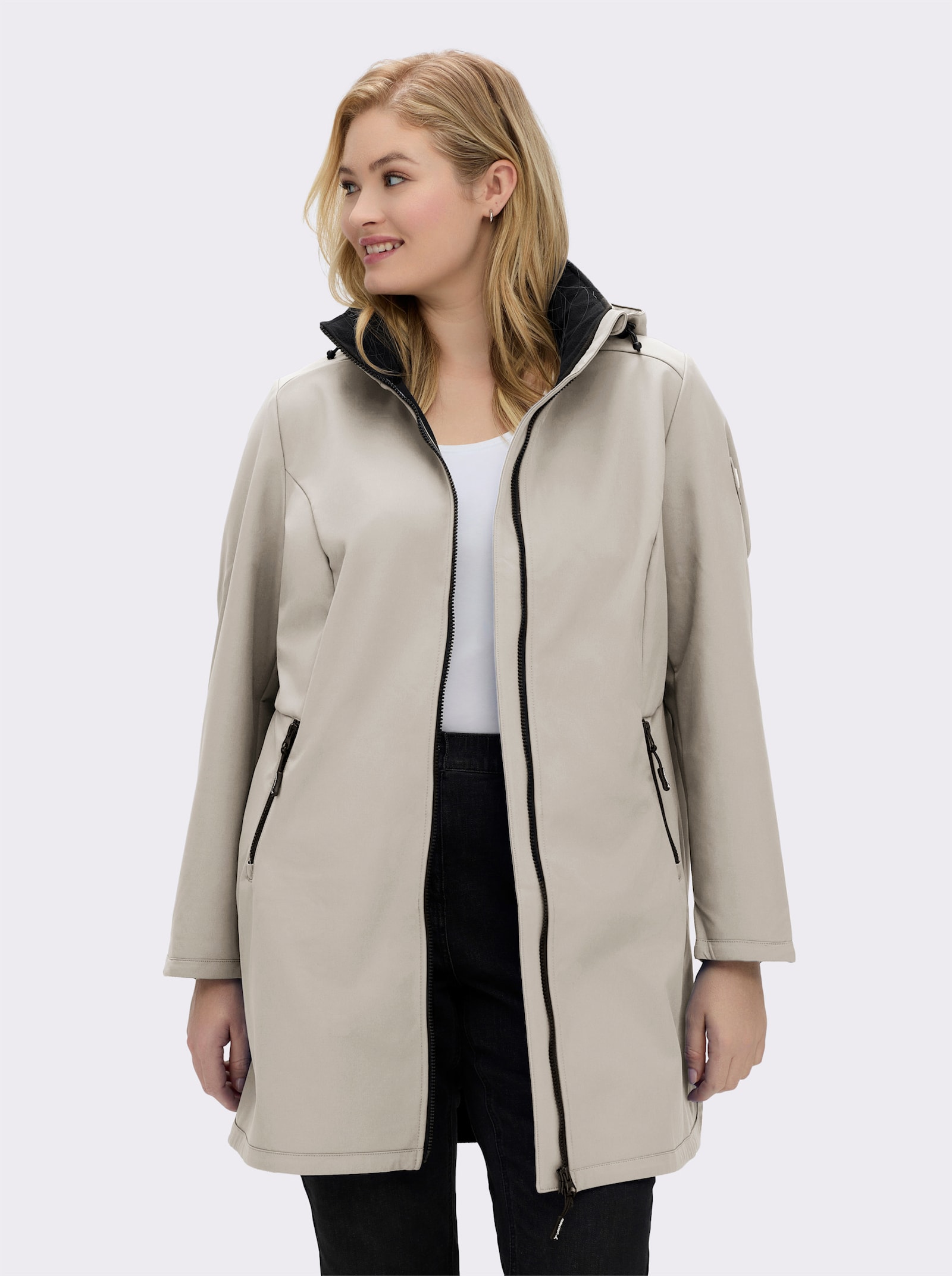 Softshelljacke mit Gummizug im Rücken - stein