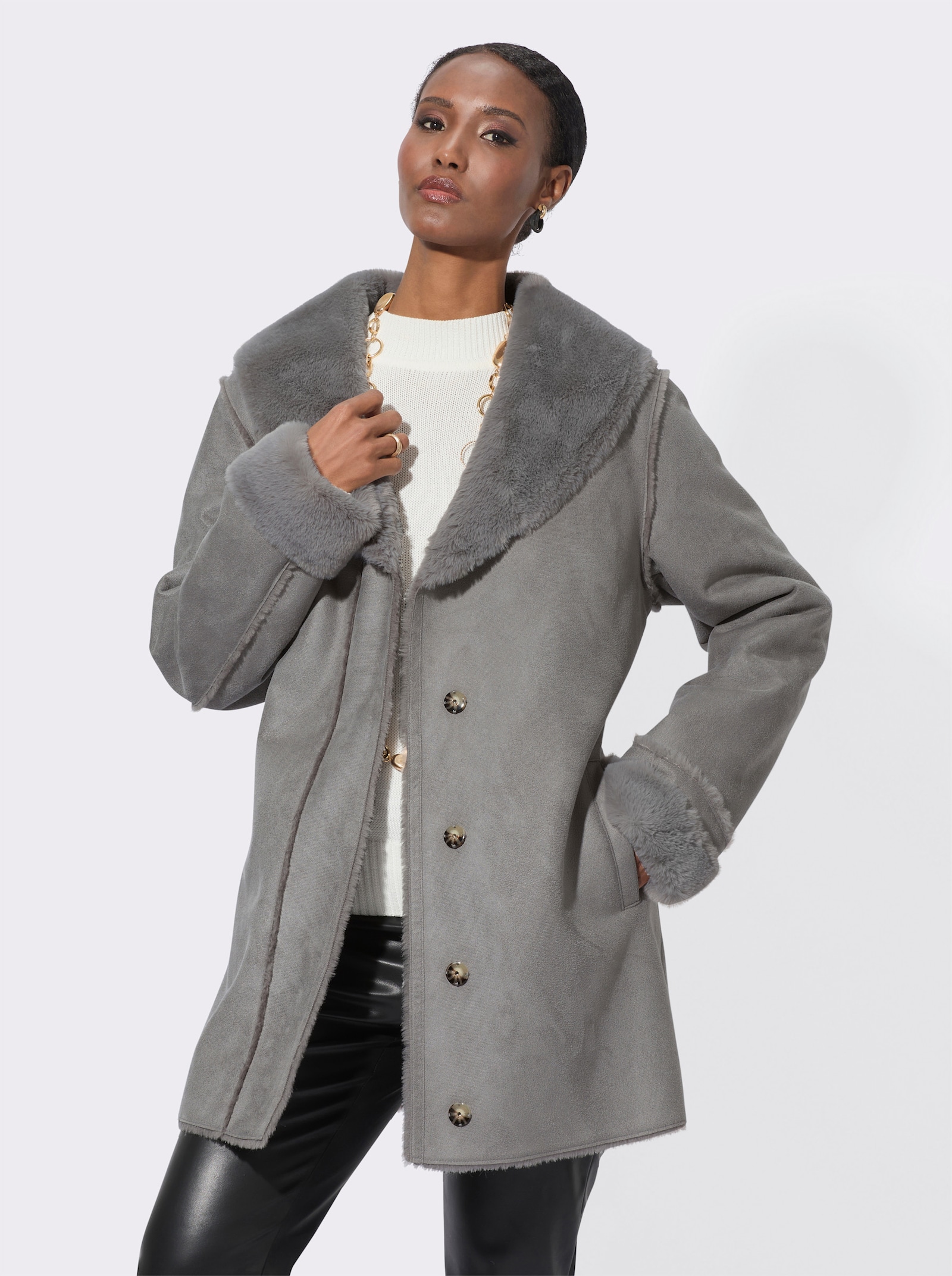 Mainpol Winterjacke in Lammfell-Optik - grau