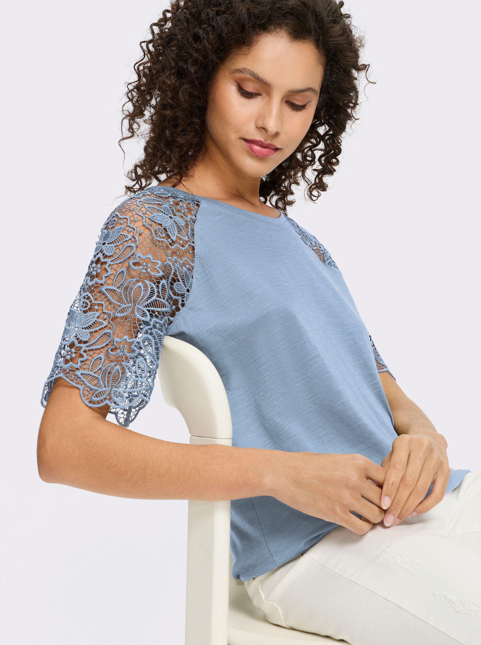 heine Rundhalsshirt mit Spitze - eisblau