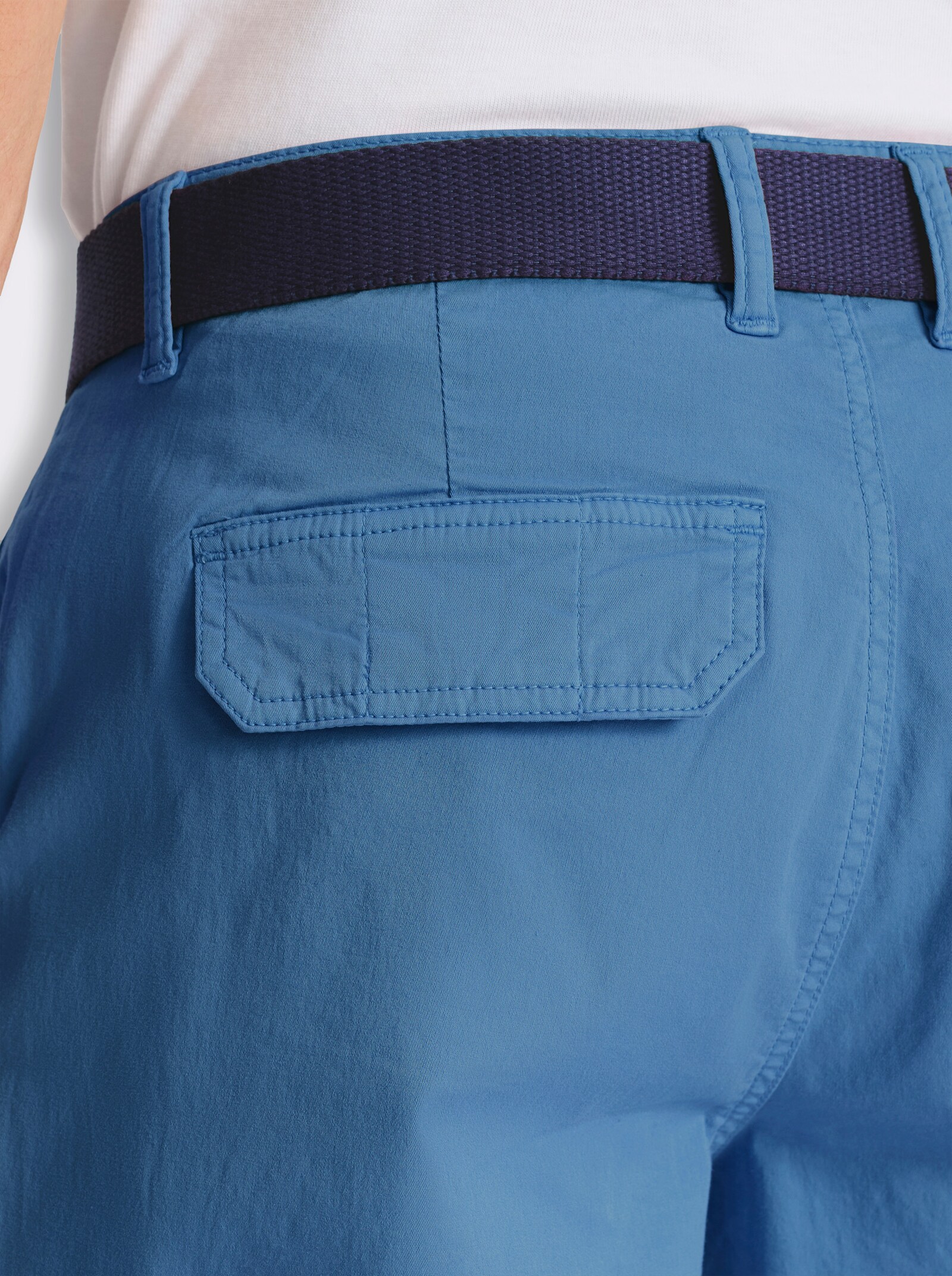 Bermudas in Twill-Qualität - mittelblau