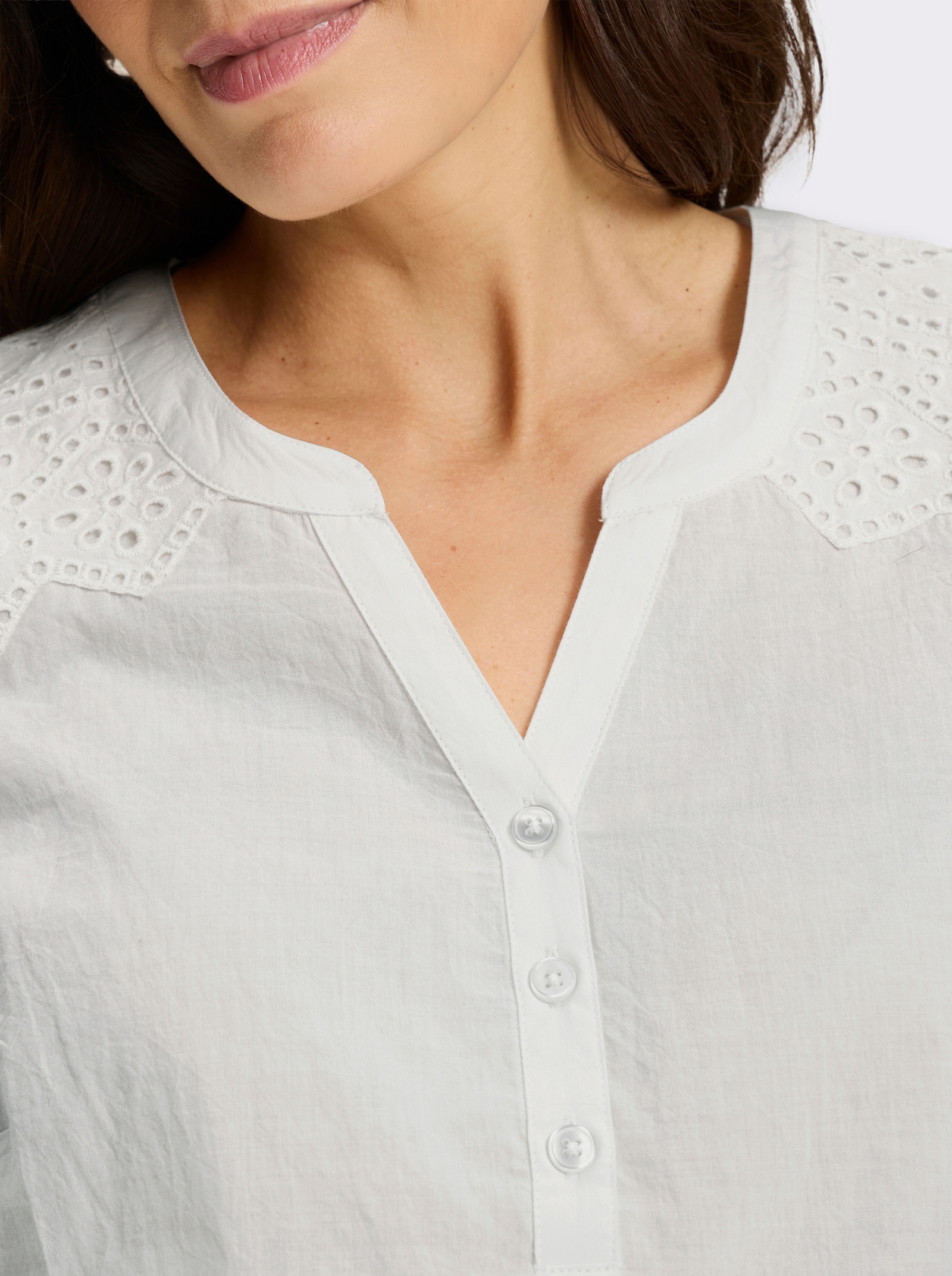 Baumwollbluse mit Madeira-Stickerei - champagner