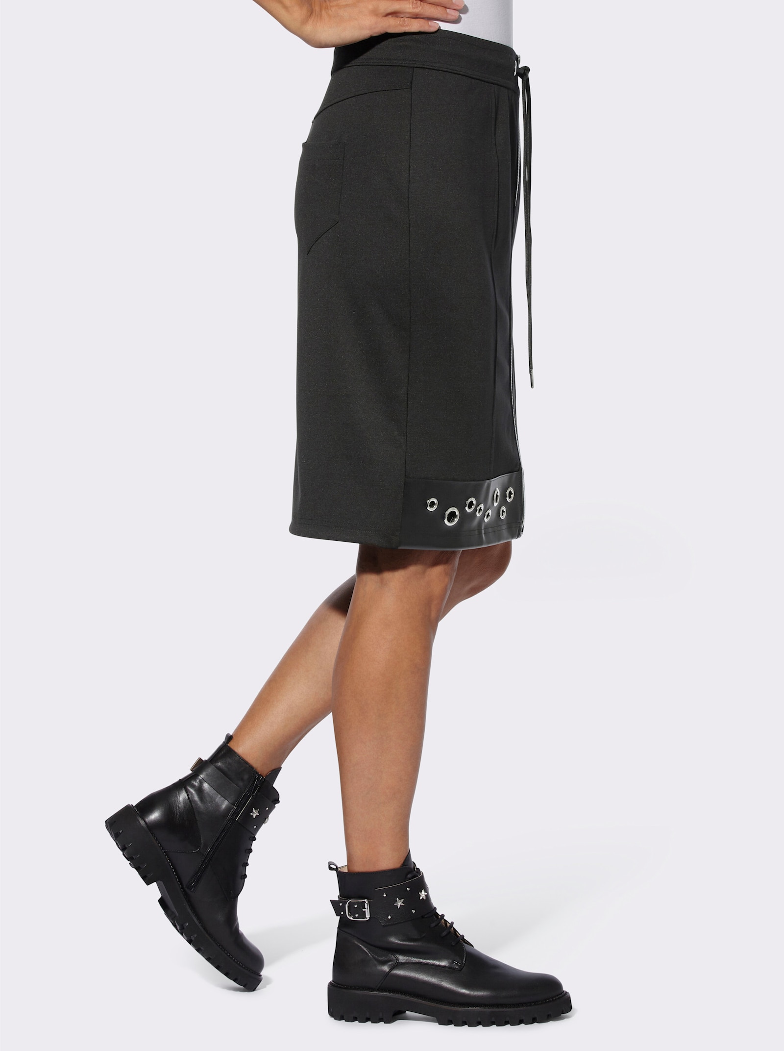 Schlupfrock mit Besatz in Leder-Optik - schwarz