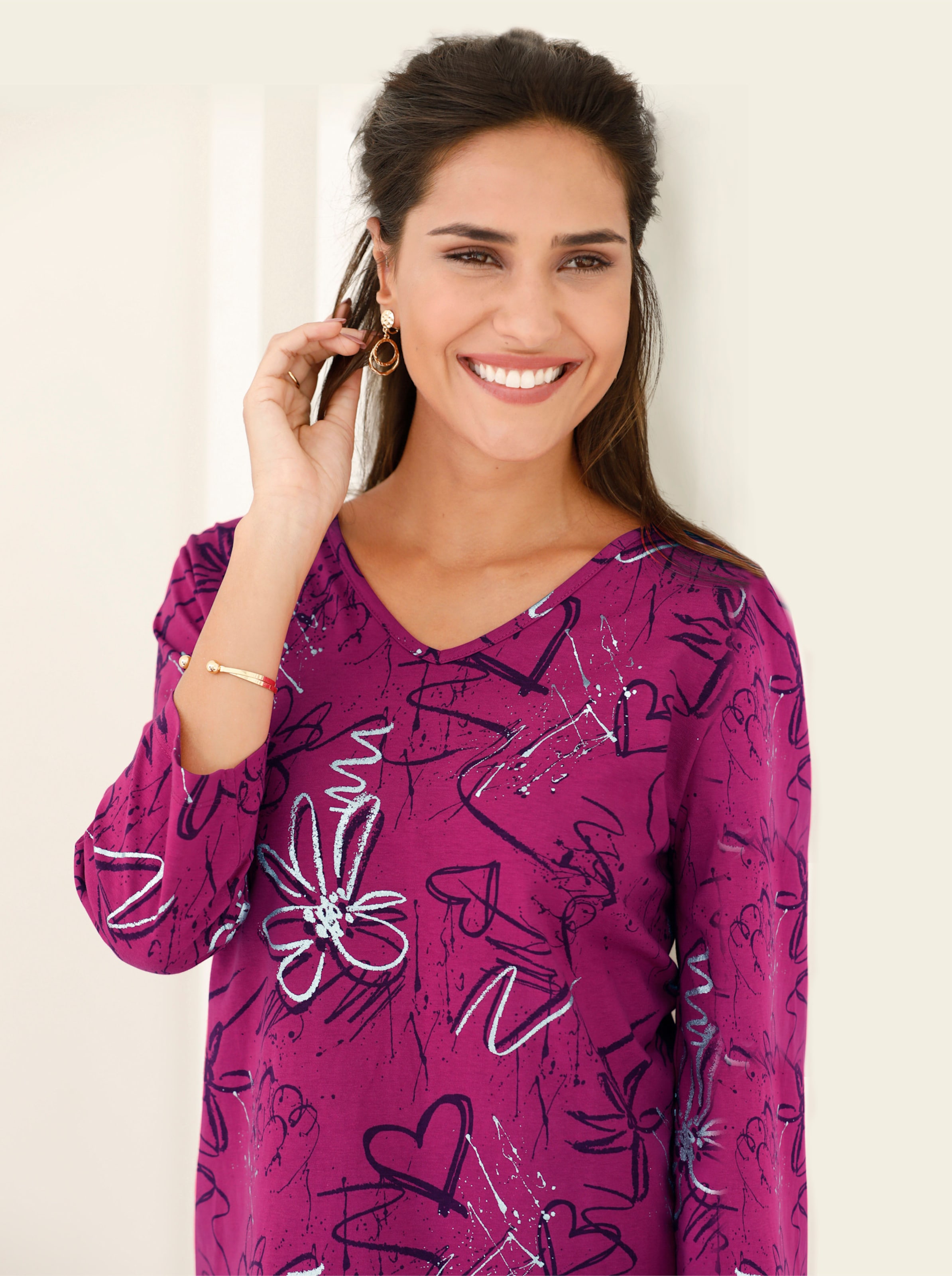 Witt Damen 3/4-Arm-Shirt mit Herzen und Blüten verziert, fuchsia