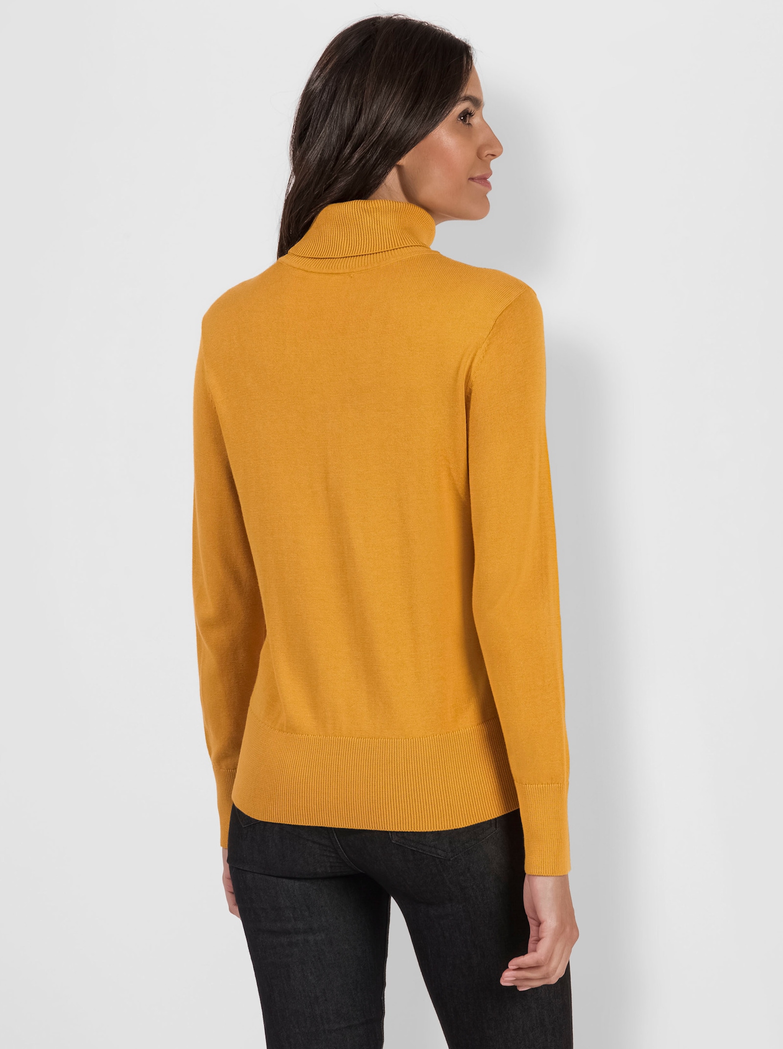Rollkragenpullover aus Feinstrick - curry