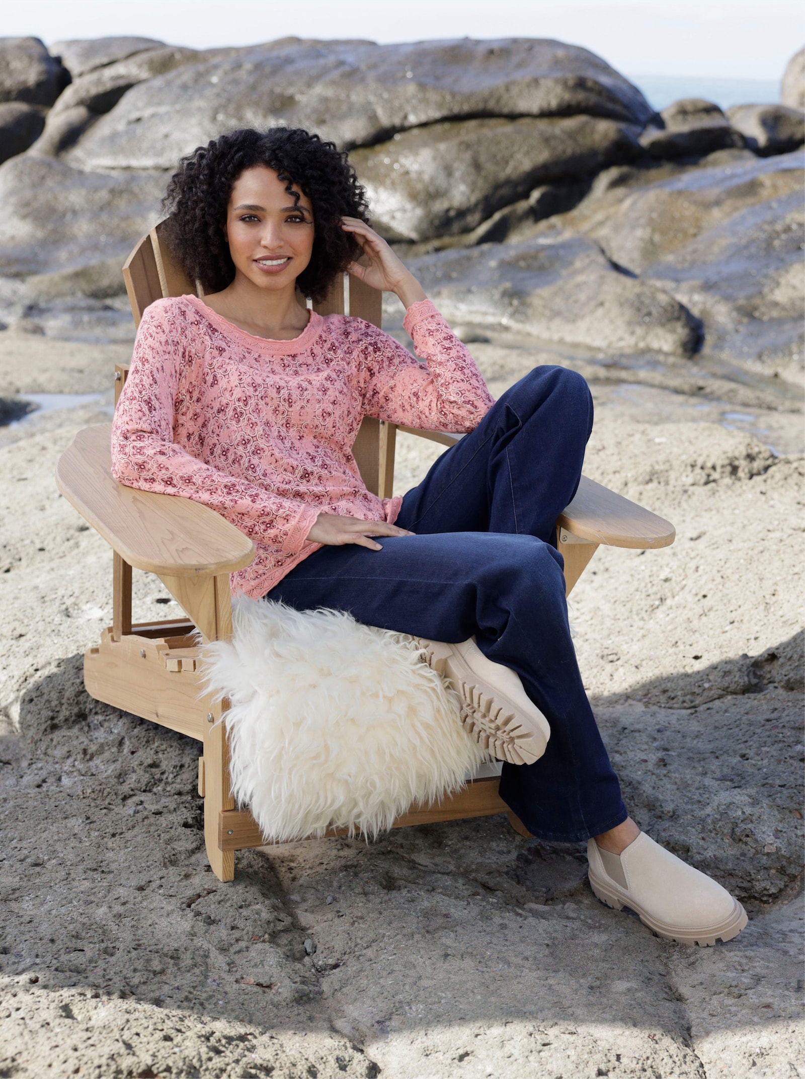 heine Langarm-Pullover mit Ajour-Borte - rosenquarz-champagner-bedruckt