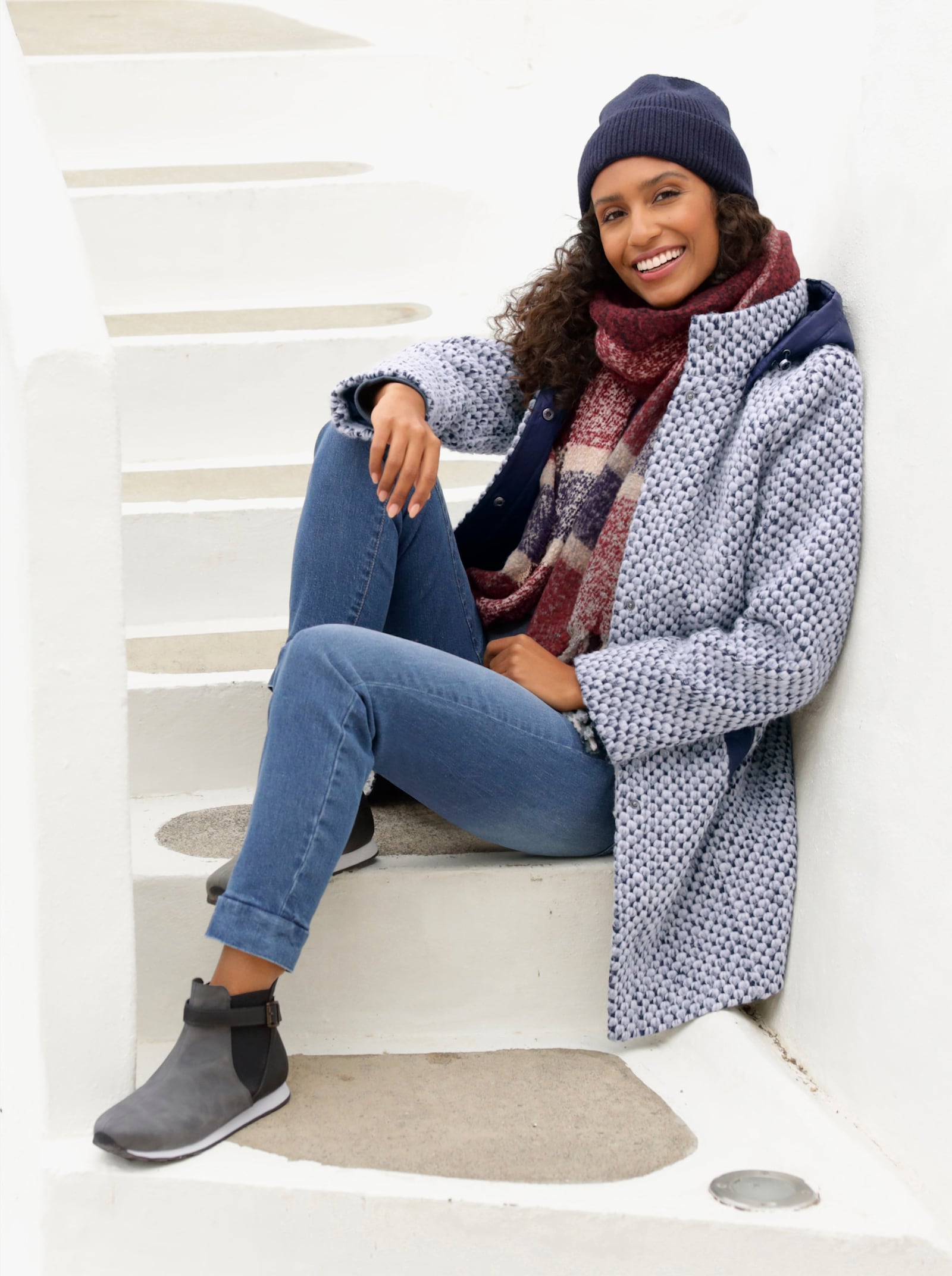 heine Schal - marine-rot