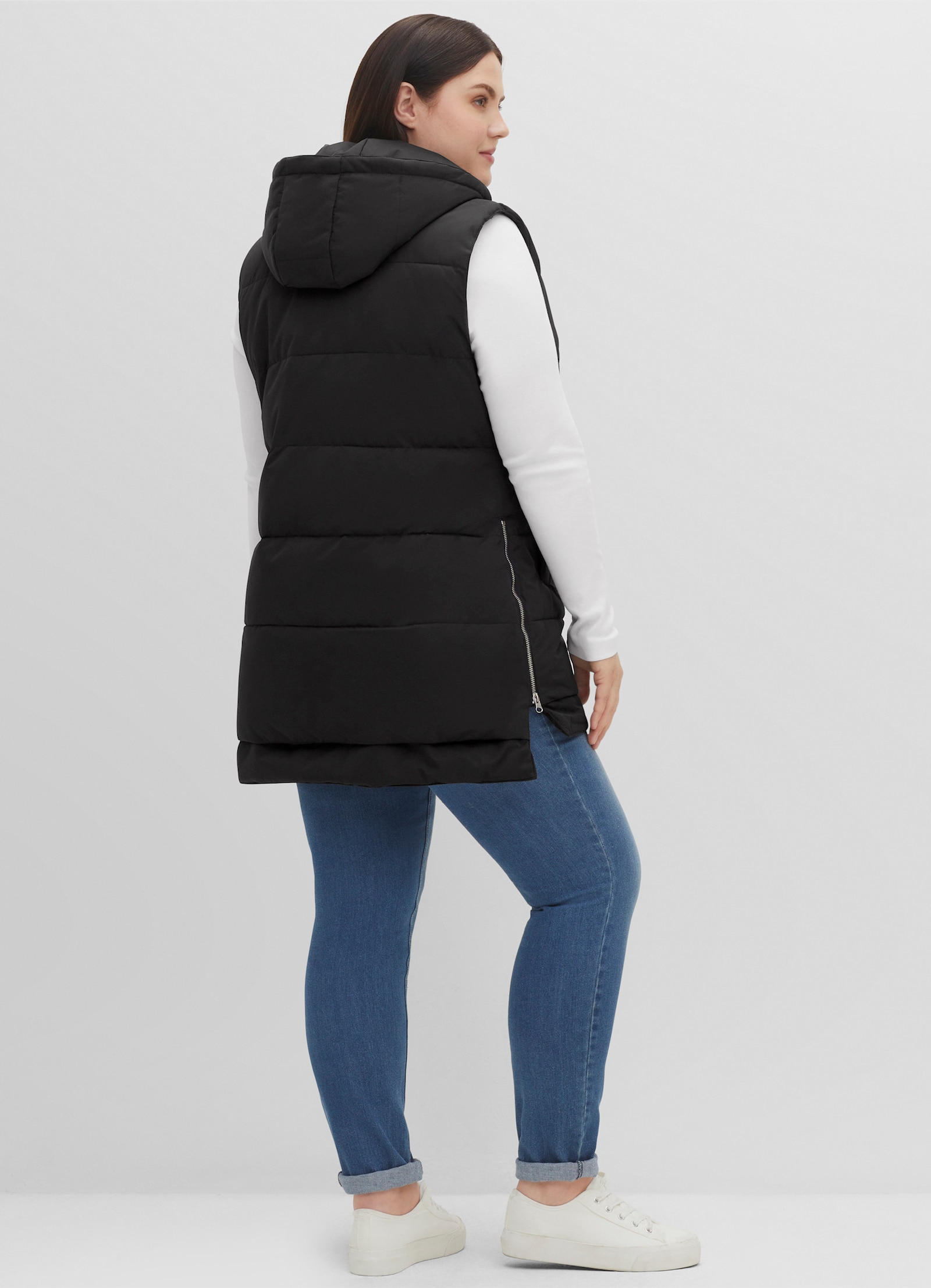 sheego Steppweste im Lagenlook - schwarz