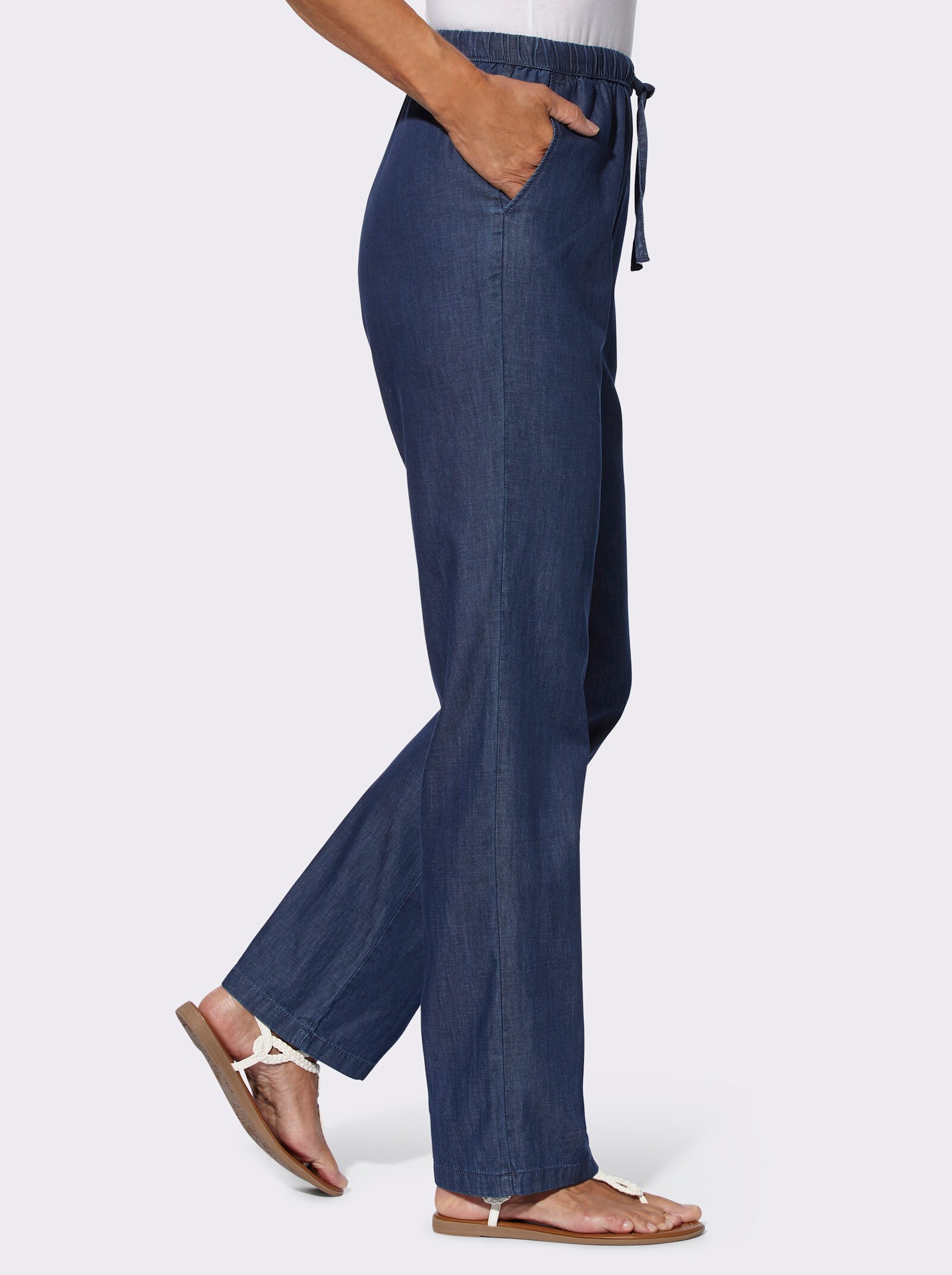Jeans mit weitem Bein - blue-stone-washed