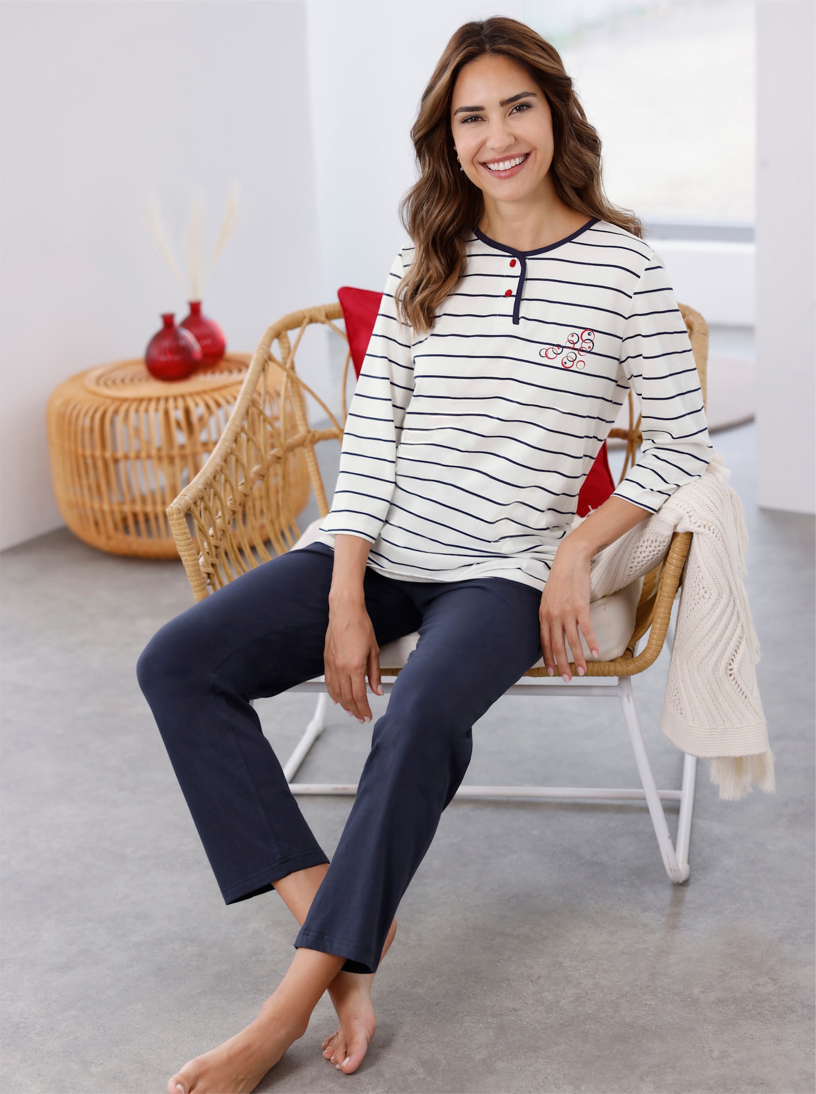 Pyjama met streepjespatroon - wit/marine