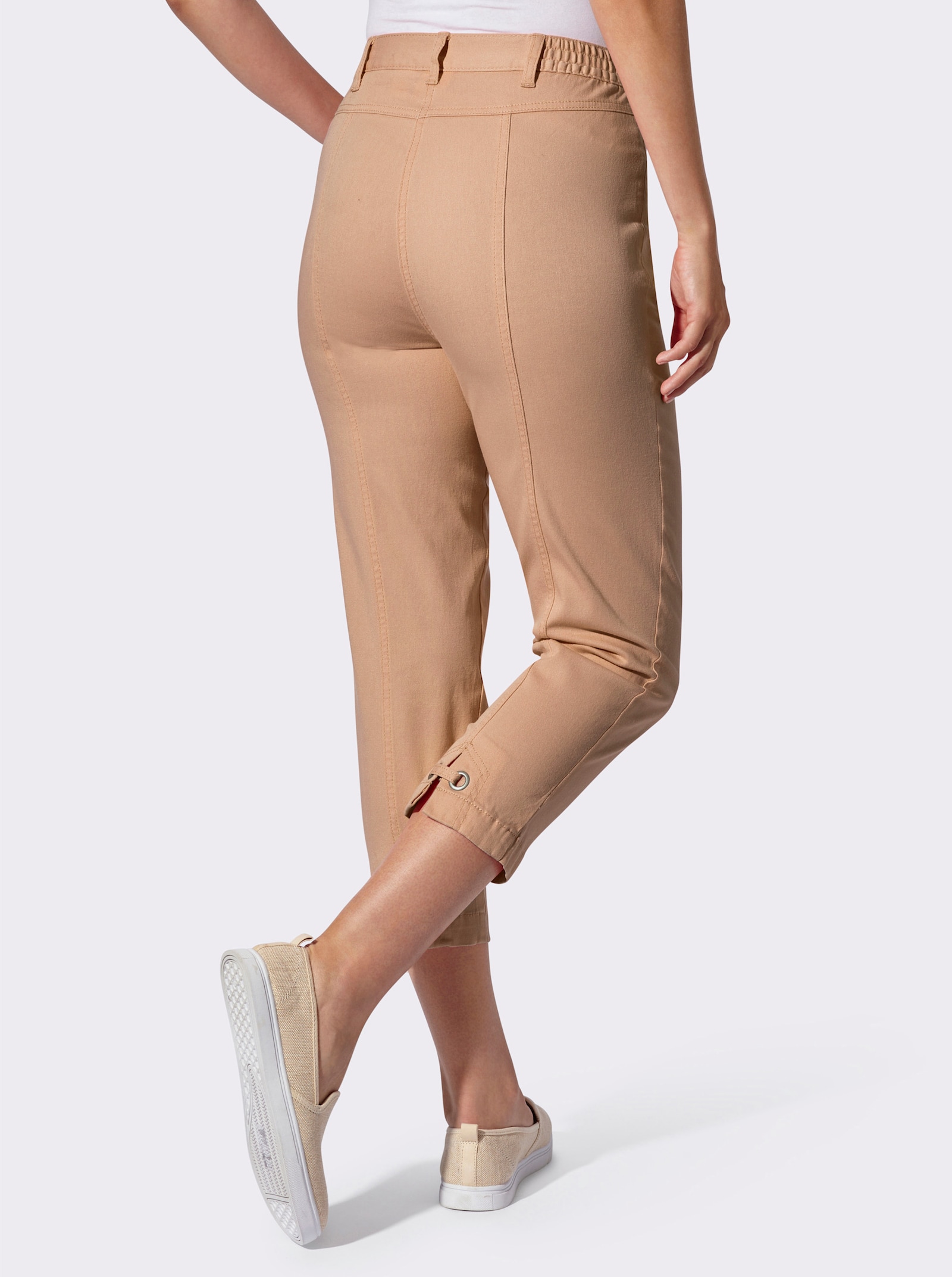 7/8-Jeans mit dekorativem Beinabschluss - camel