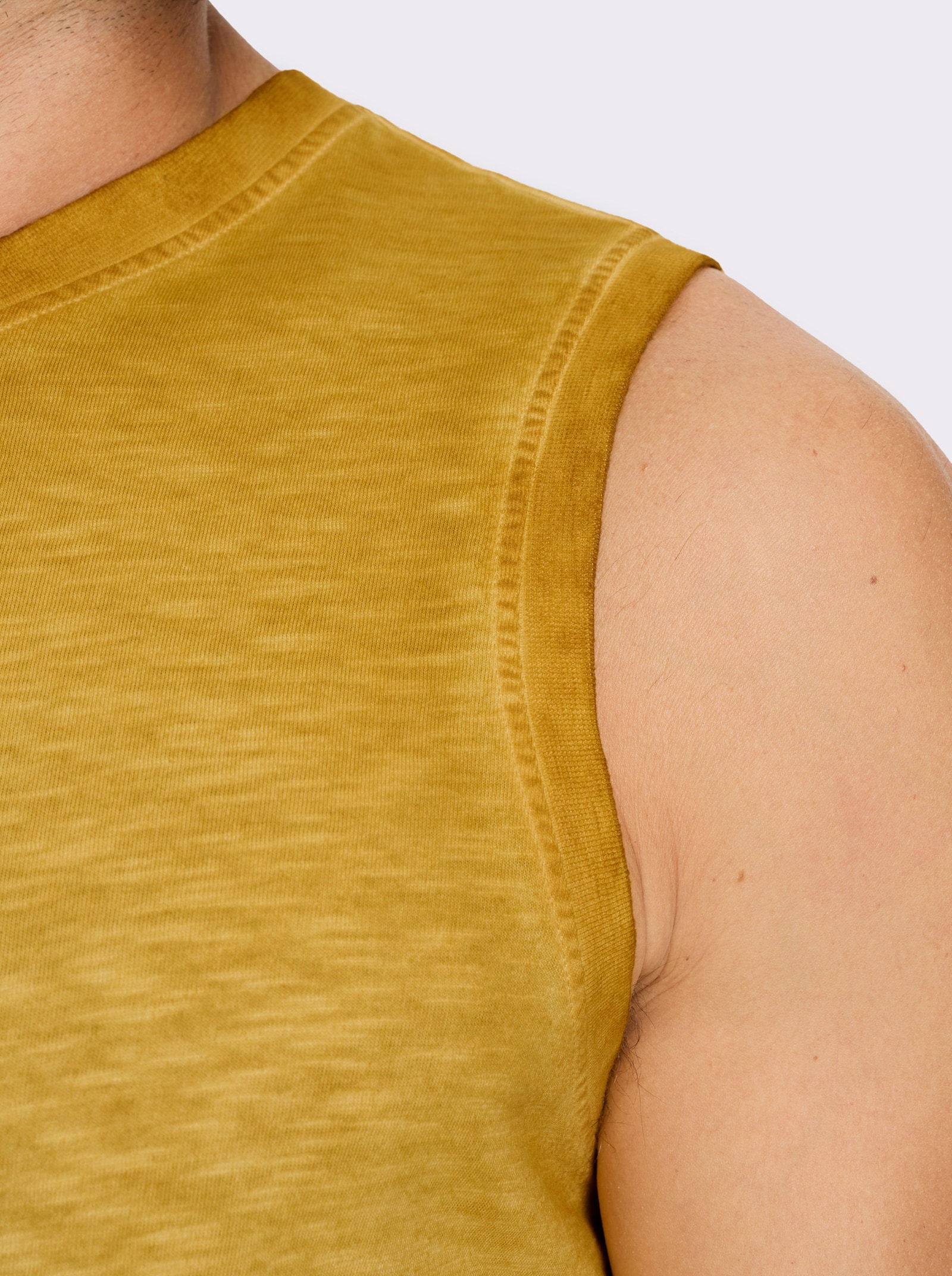 V-Shirt ärmellos, aus Baumwolle - ocker