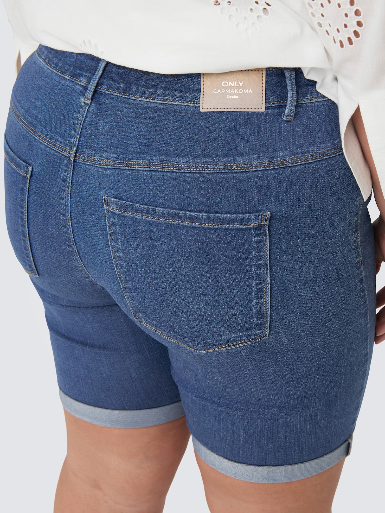 ONLY CARMAKOMA Jeansshorts - medium blue denim