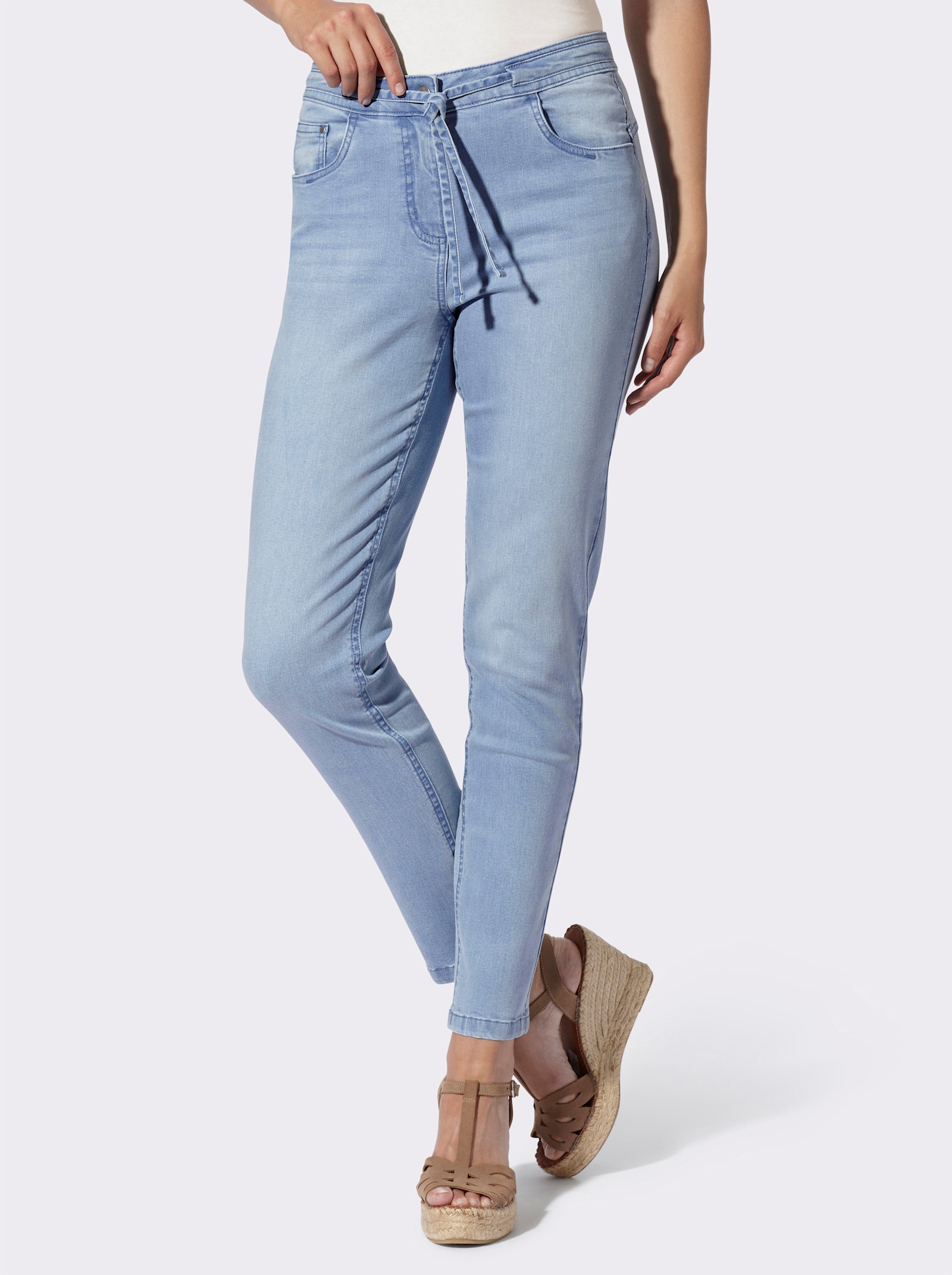 heine 5-Pocket-Jeans mit Bindeband am Bund - blue-bleached