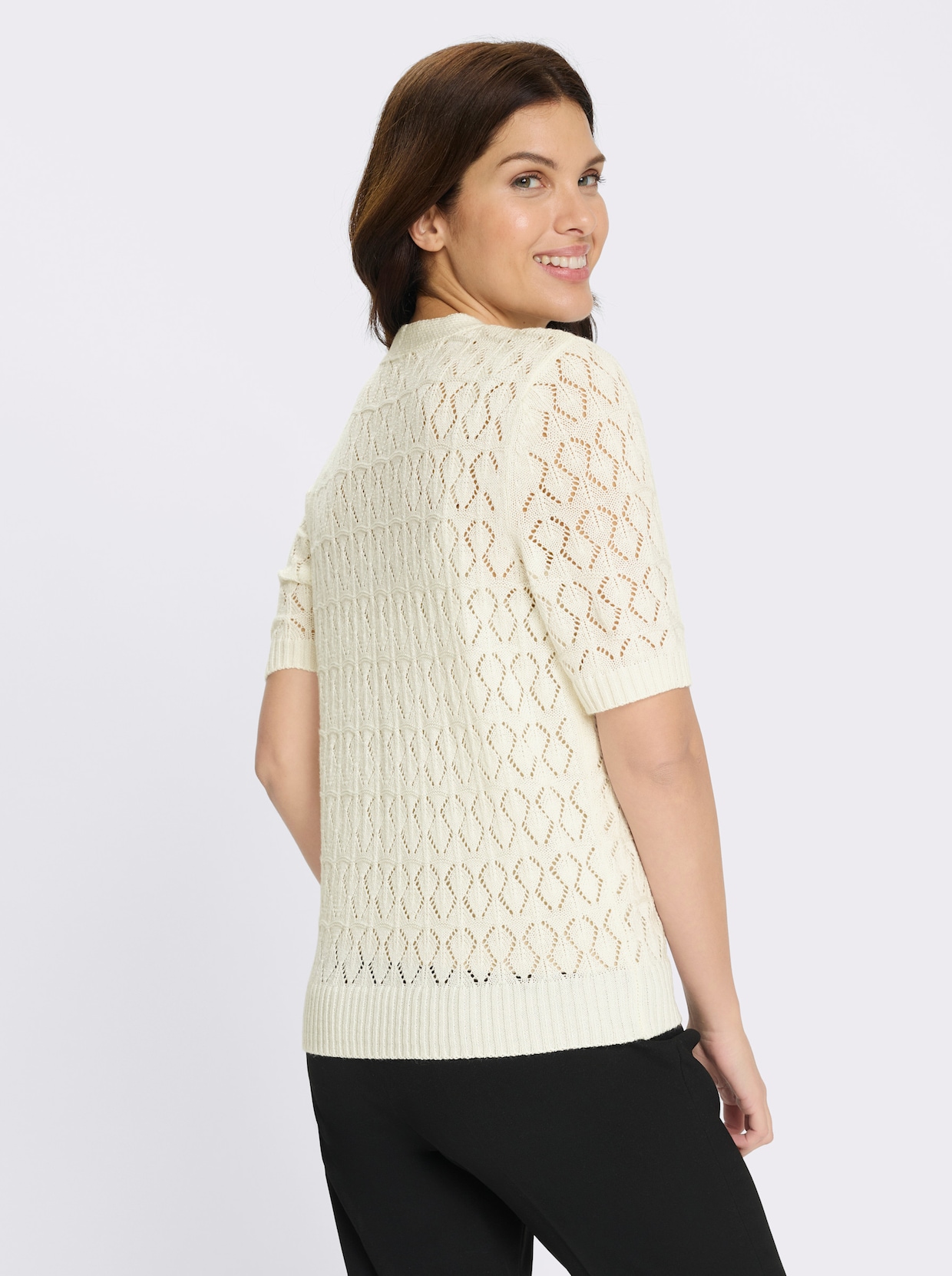 Ajourstrickjacke zum Knöpfen - ecru
