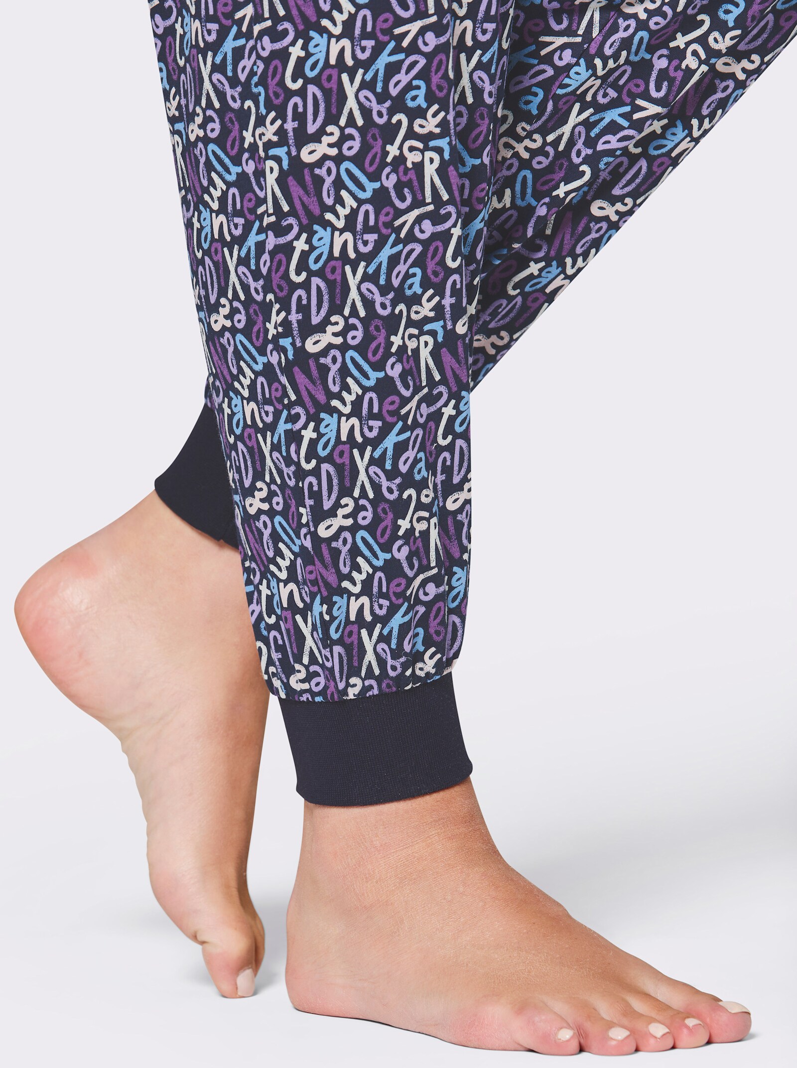 wäschepur Schlafanzughose mit Bündchen - marine-lavendel-bedruckt