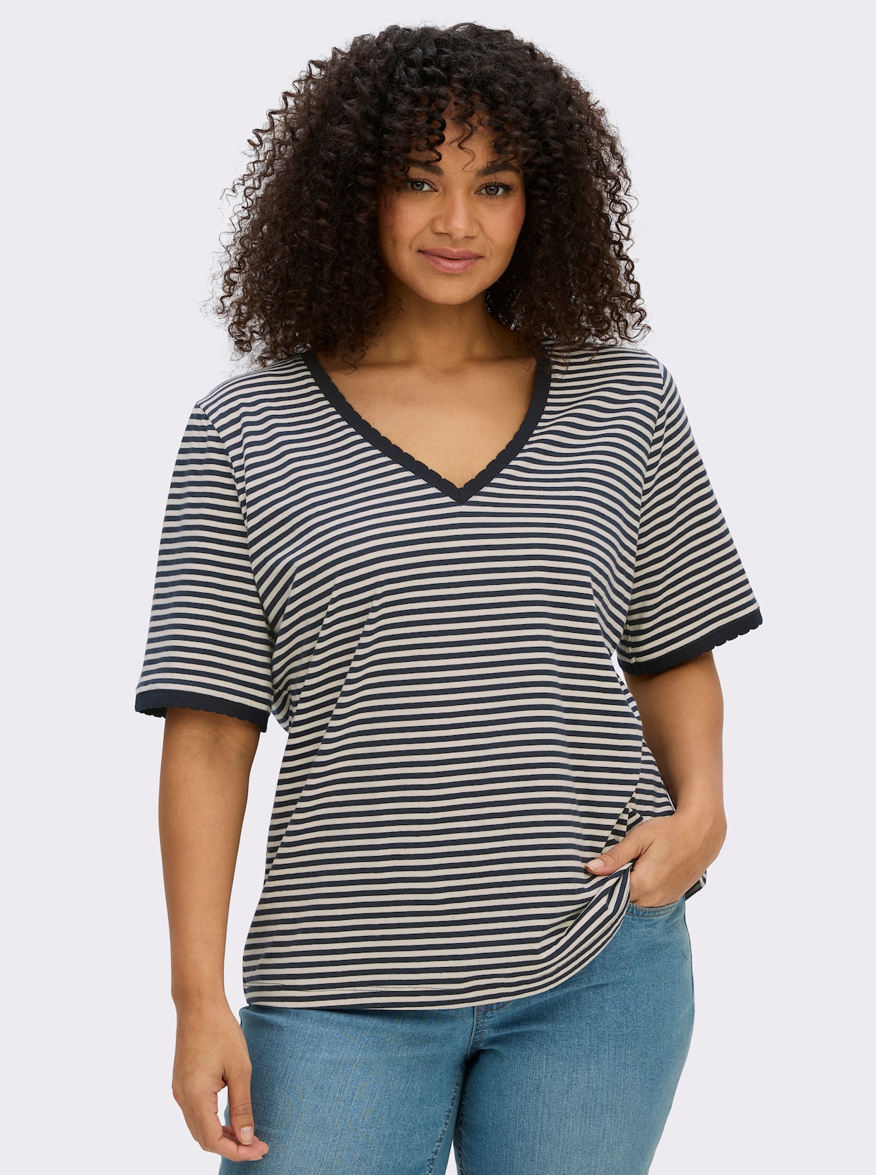 sheego Ringelshirt mit Ajour-Strickband - ecru-tiefblau-geringelt