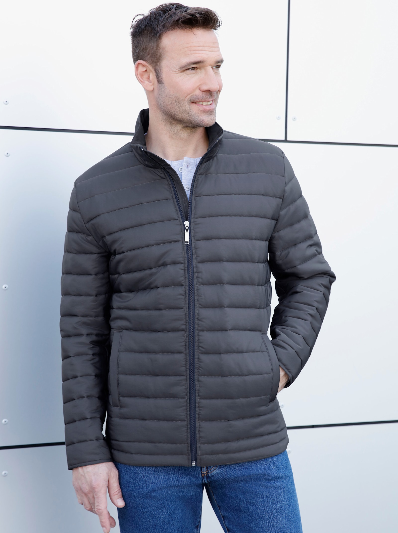 Prešívaná bunda - antracitová