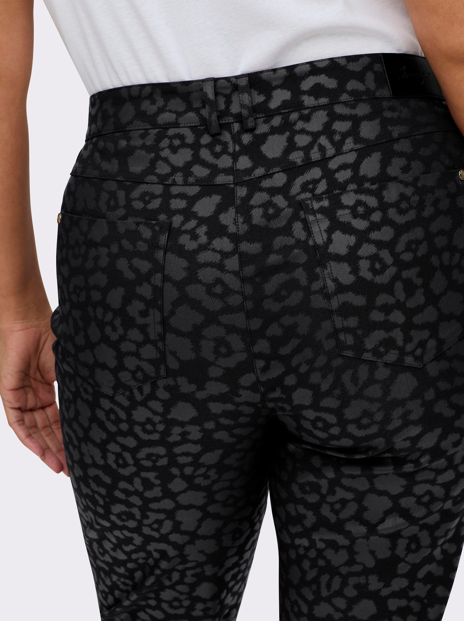 sheego Bengalinhose mit beschichtetem Leo-Print - schwarz-bedruckt