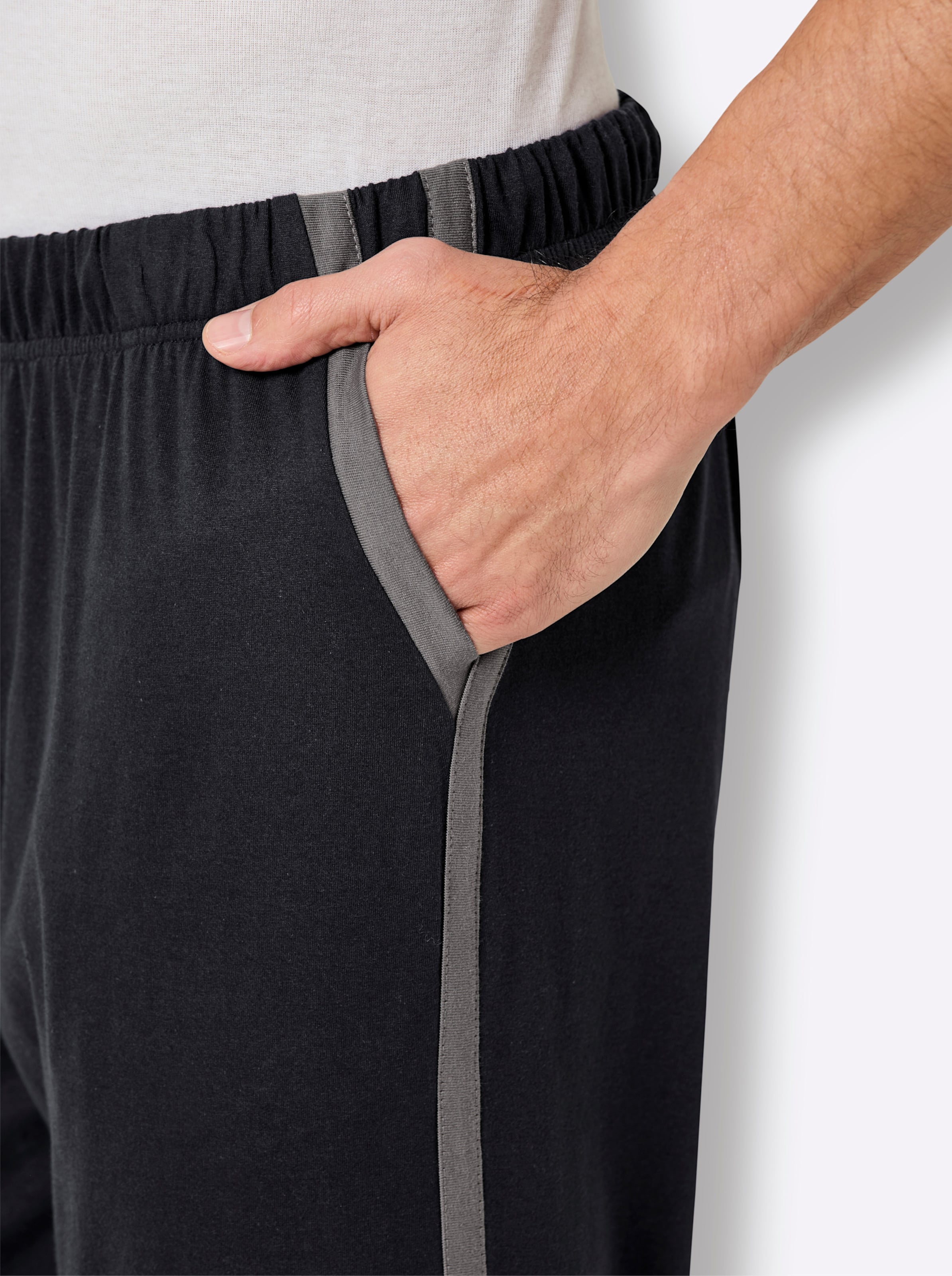 Thumbnail - Hose lang