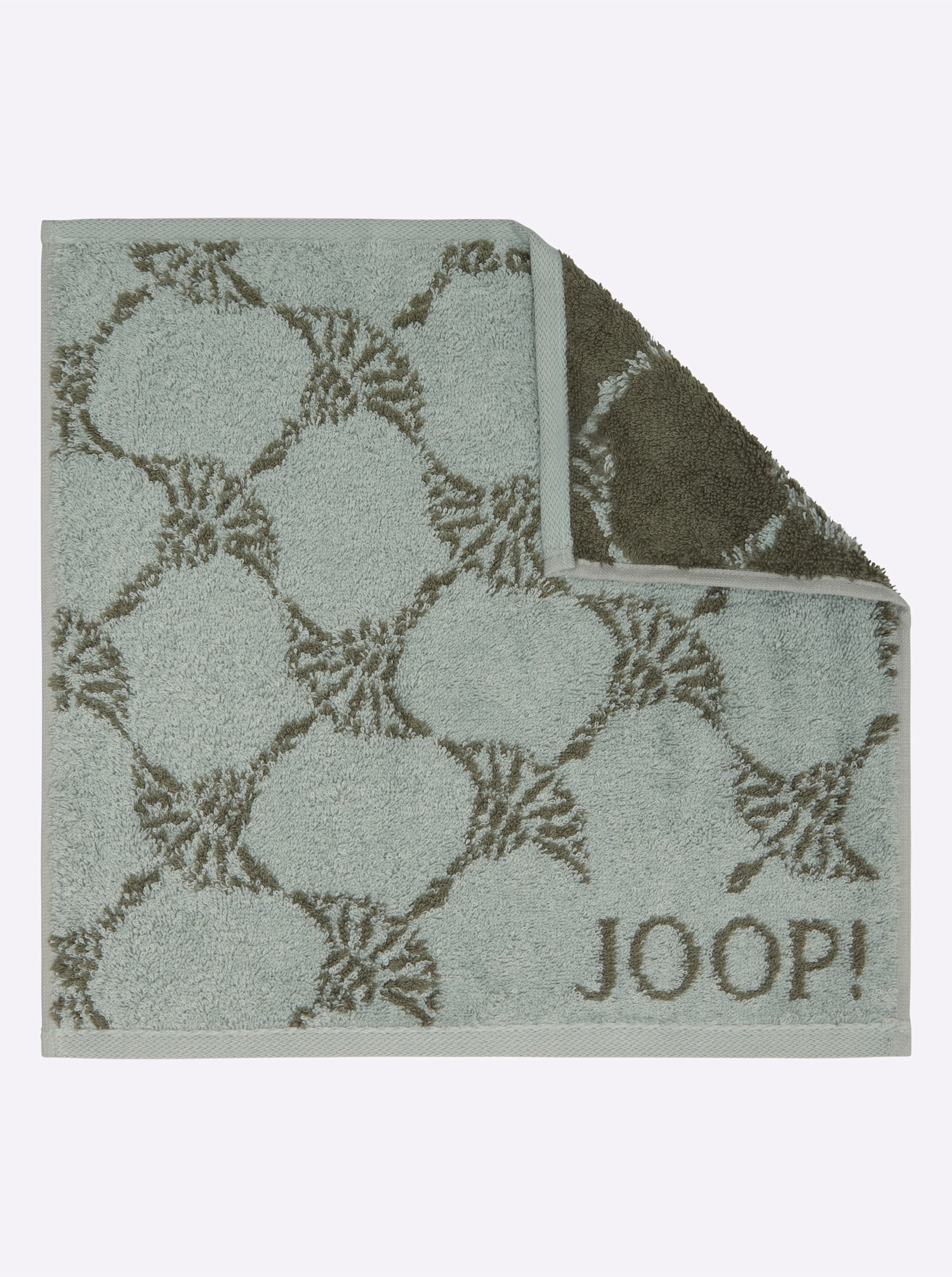 Handtuch L günstig Kaufen-Handtuch in salbei von JOOP!. Handtuch in salbei von JOOP! <![CDATA[Elegantes Handtuch-Programm der Designer-Marke JOOP! Sehr edel mit dem typischen, ornamental gestalteten Kornblumen-Dessin und JOOP!-Logo. Unvergleichlich weiche Premium-Qualität aus Wal