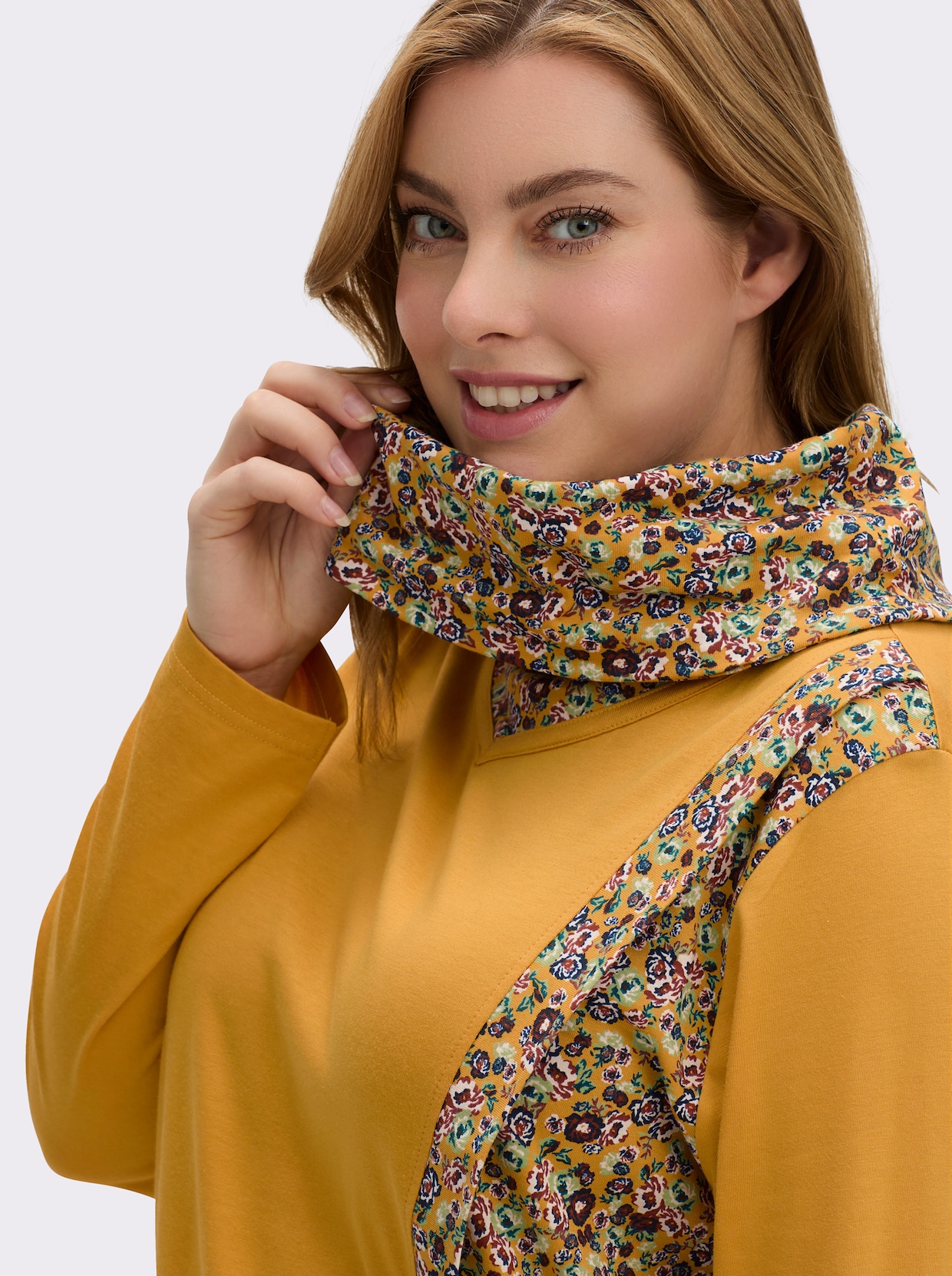 Rollkragenshirt in Wickel-Optik - ocker-marine-gemustert