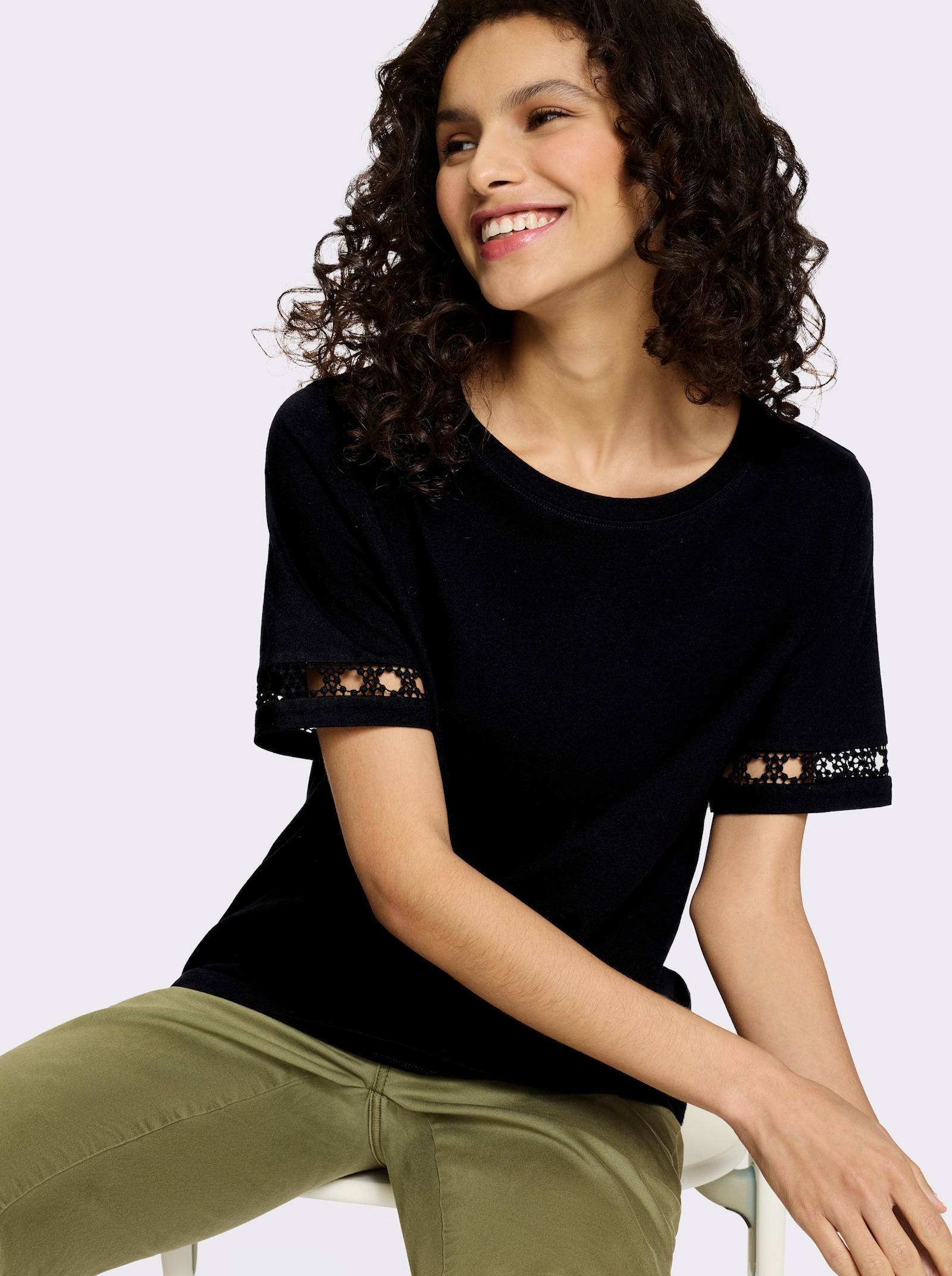 heine Shirt mit Crochet-Spitze - schwarz