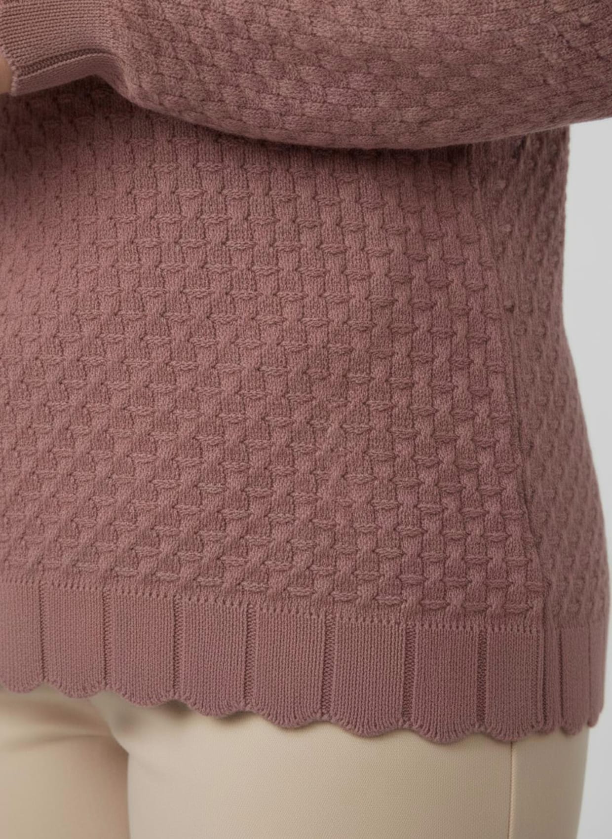 Feinstrickpullover mit Zopf-Muster - rosenholz